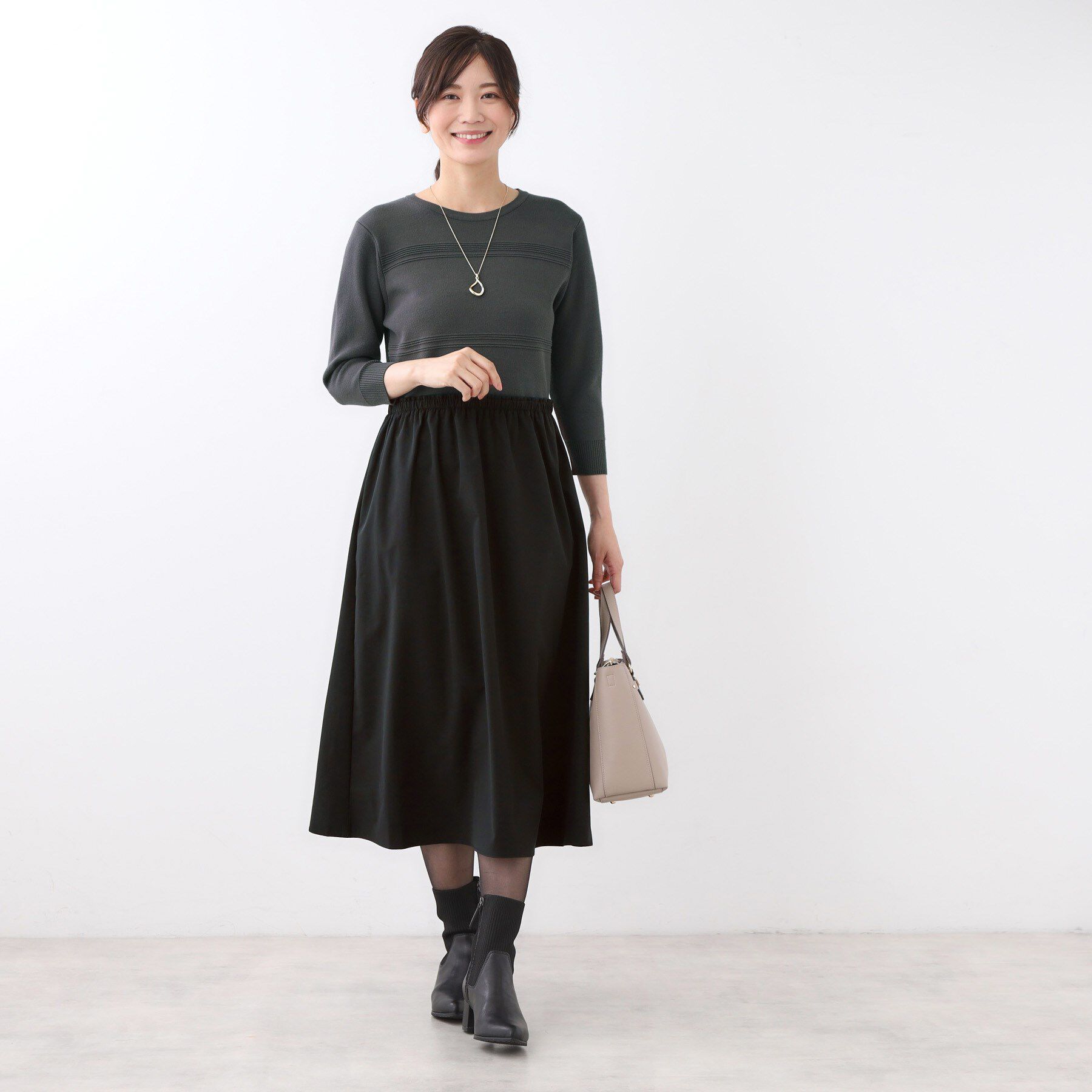 Reflect「【一枚で着映える◎／セットアップ可】ニット&times;タフタドッキングワンピース」|ワンピース|