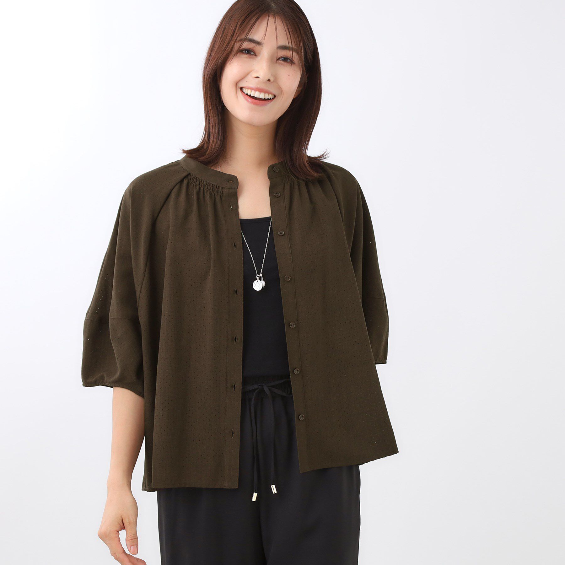 Reflect「【体型カバー／ゆったり着られる◎】バンドカラー七分袖ブラウス」|シャツ・ブラウス|