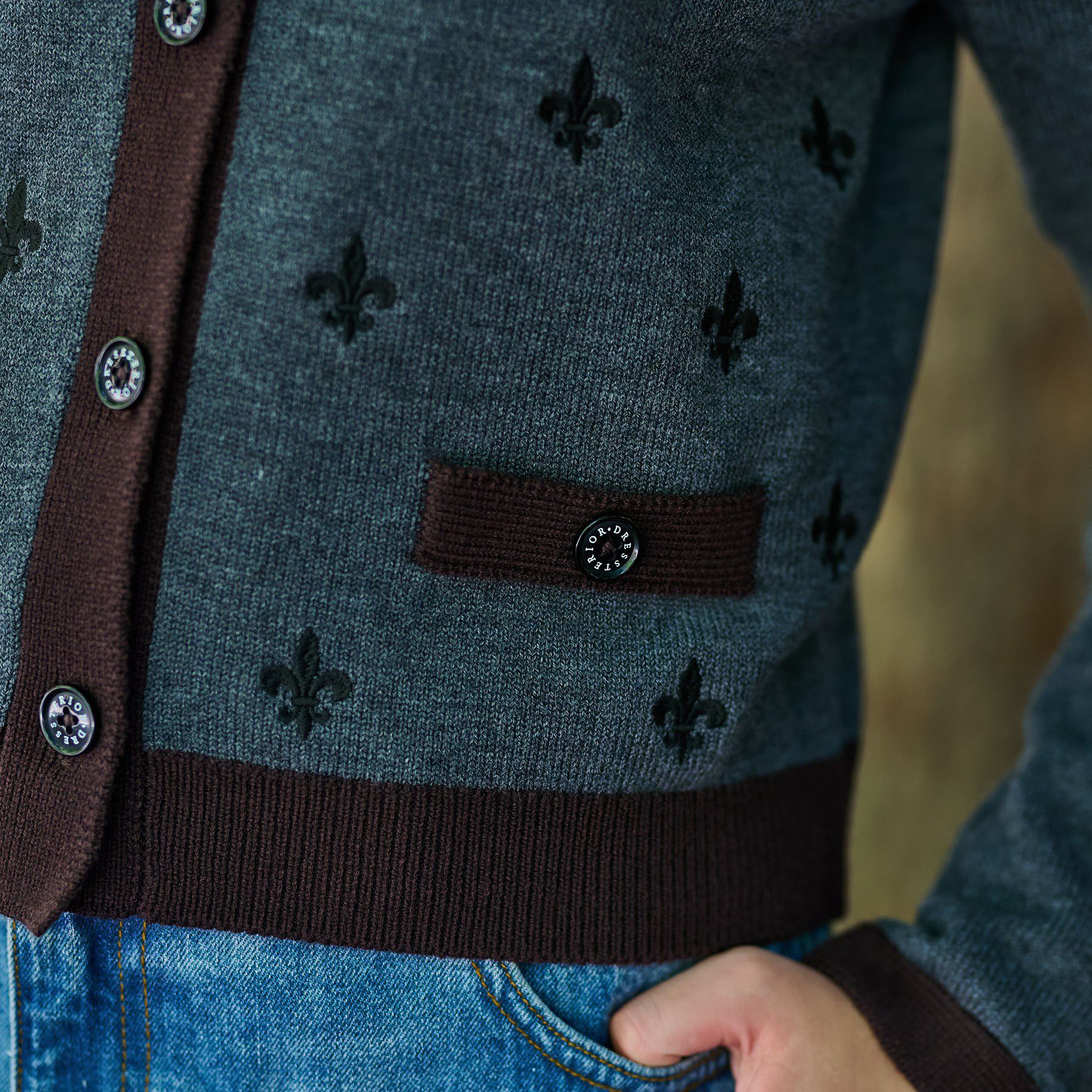 DRESSTERIOR「リリィクレストカーディガン」|カーディガン|