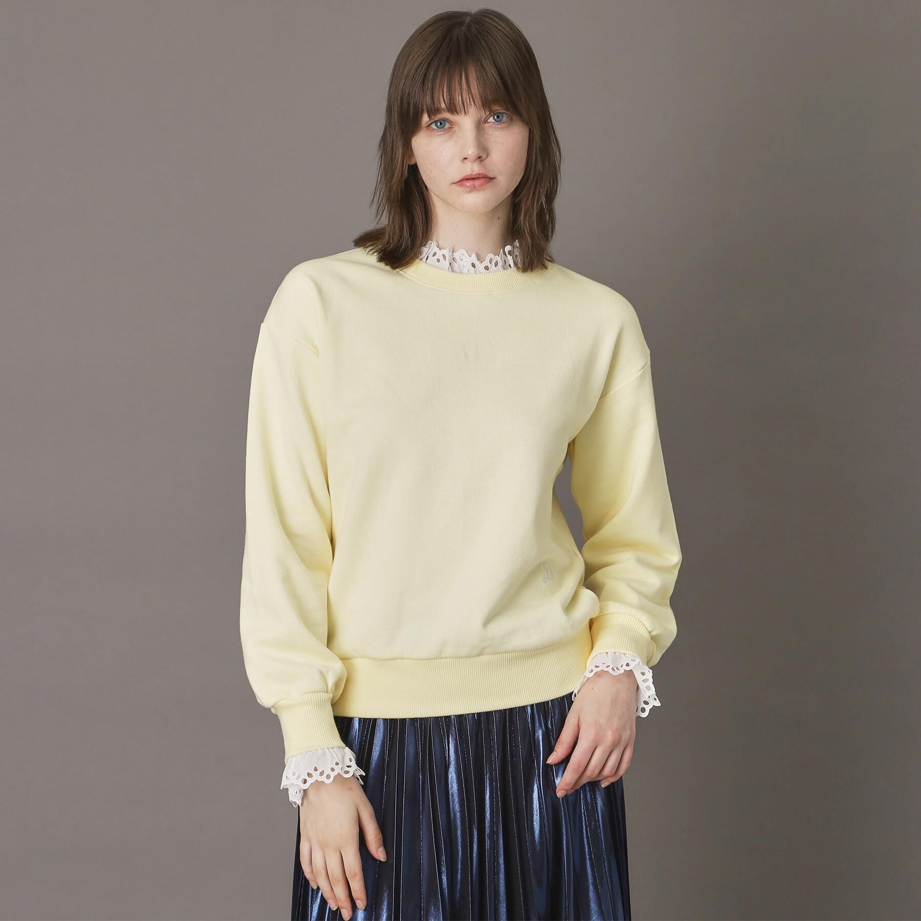 DRESSTERIOR「取り外しフリル付き裏毛プルオーバー」|パーカー|ライトイエロー(03