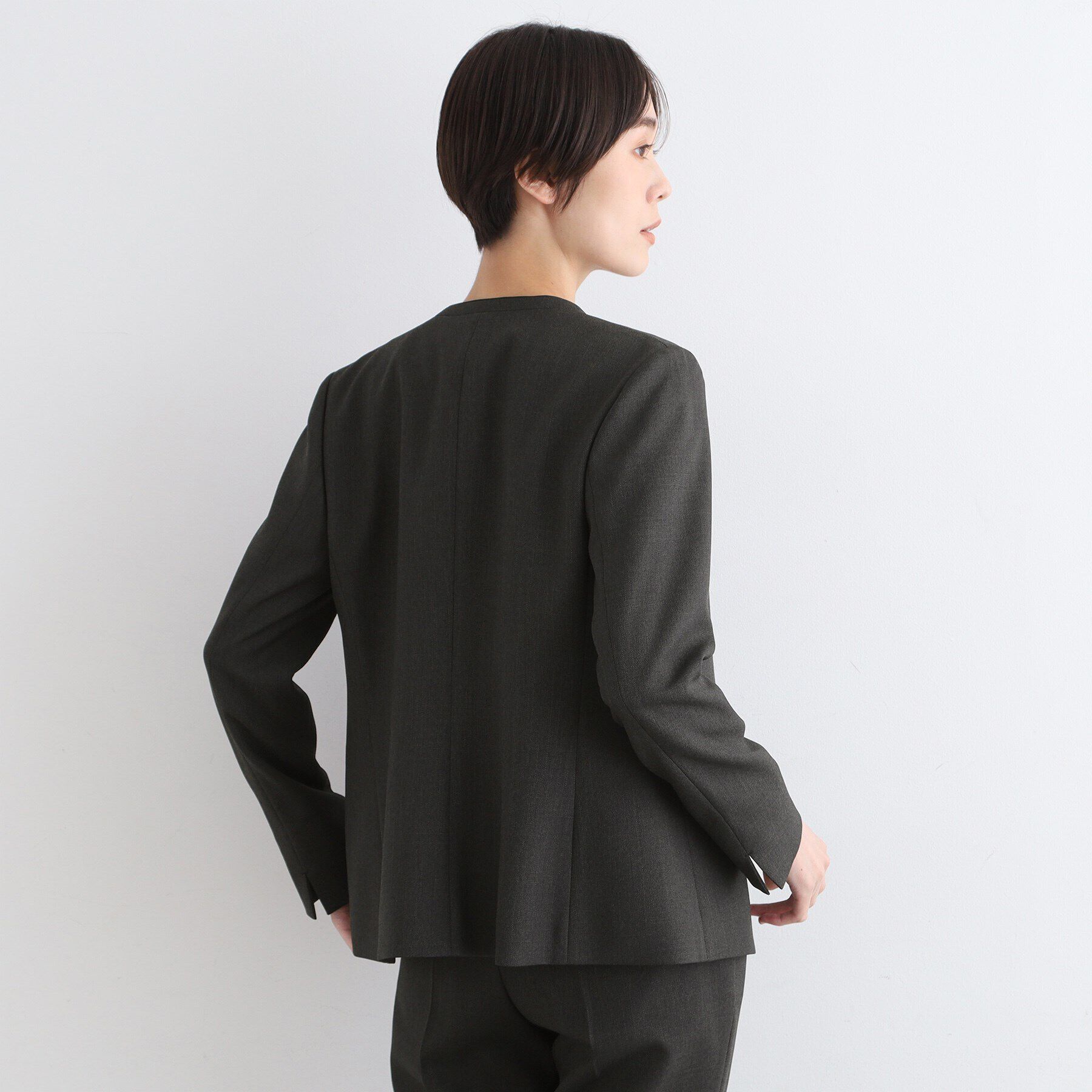 INDIVI「【洗える／UVケア／定番スーツ】ウール調ノーカラージャケット」|スーツ|