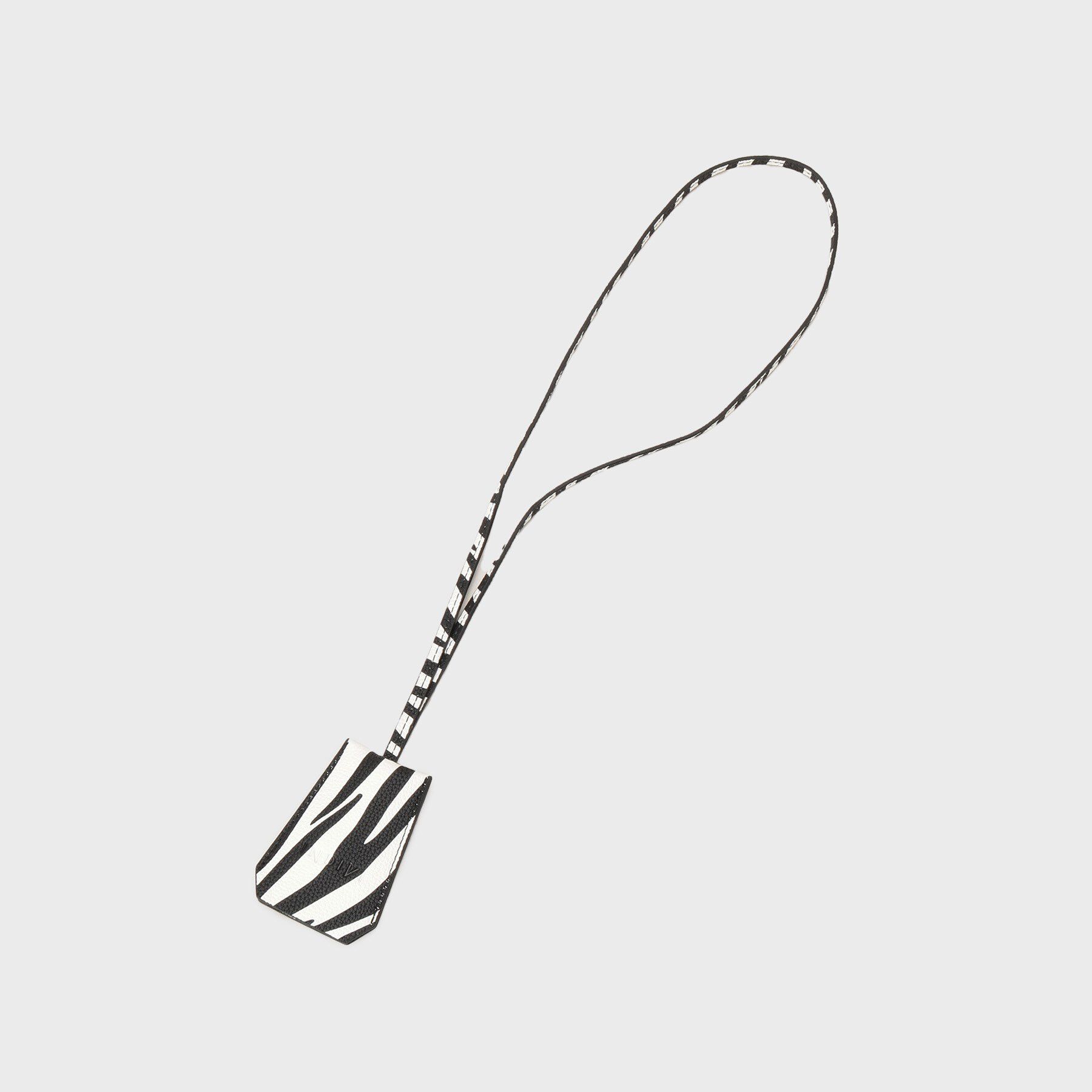 INDIVI「【2WAY】キーリングチャーム」|キーケース|