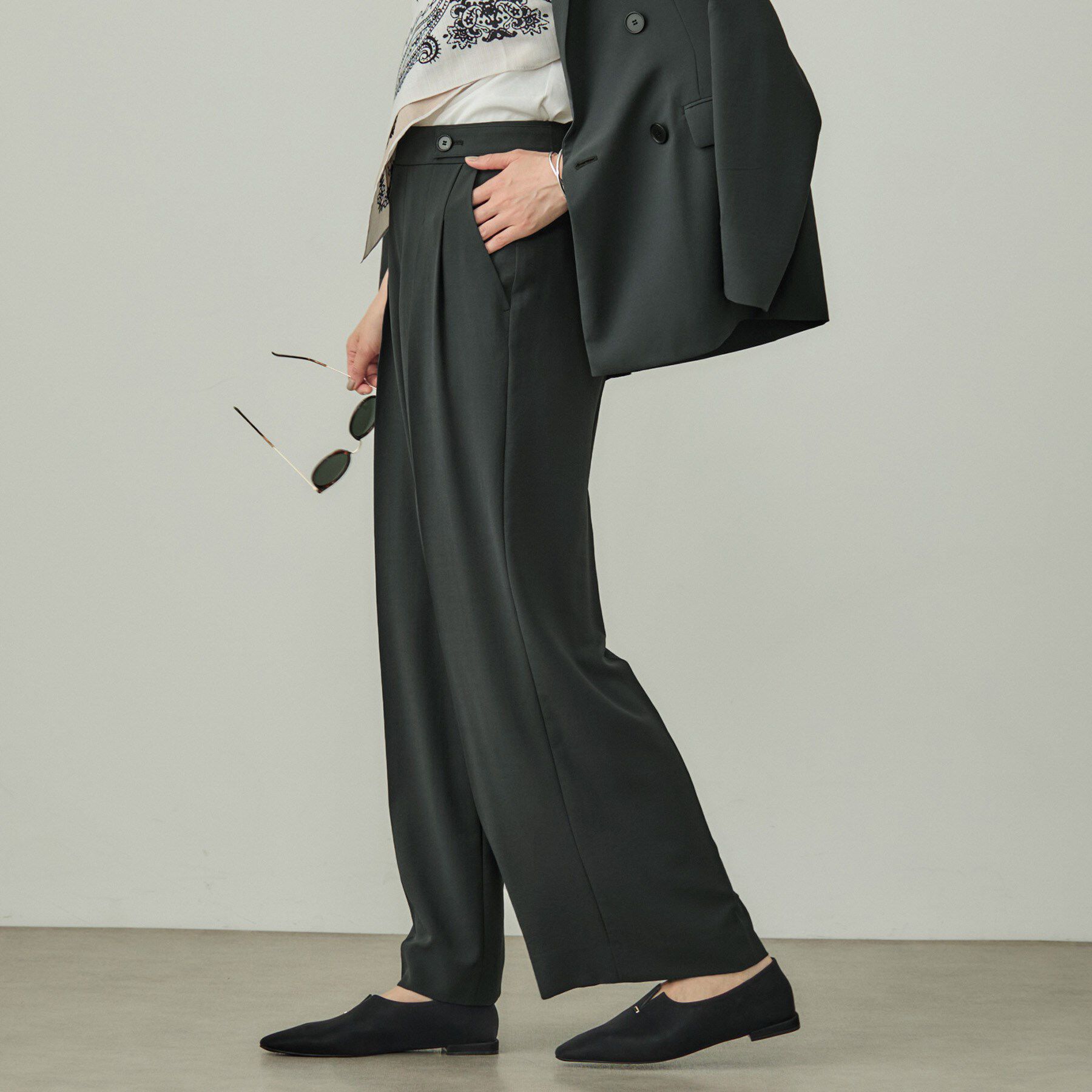 INDIVI「【着心地抜群！】タックワイドパンツ」|その他|