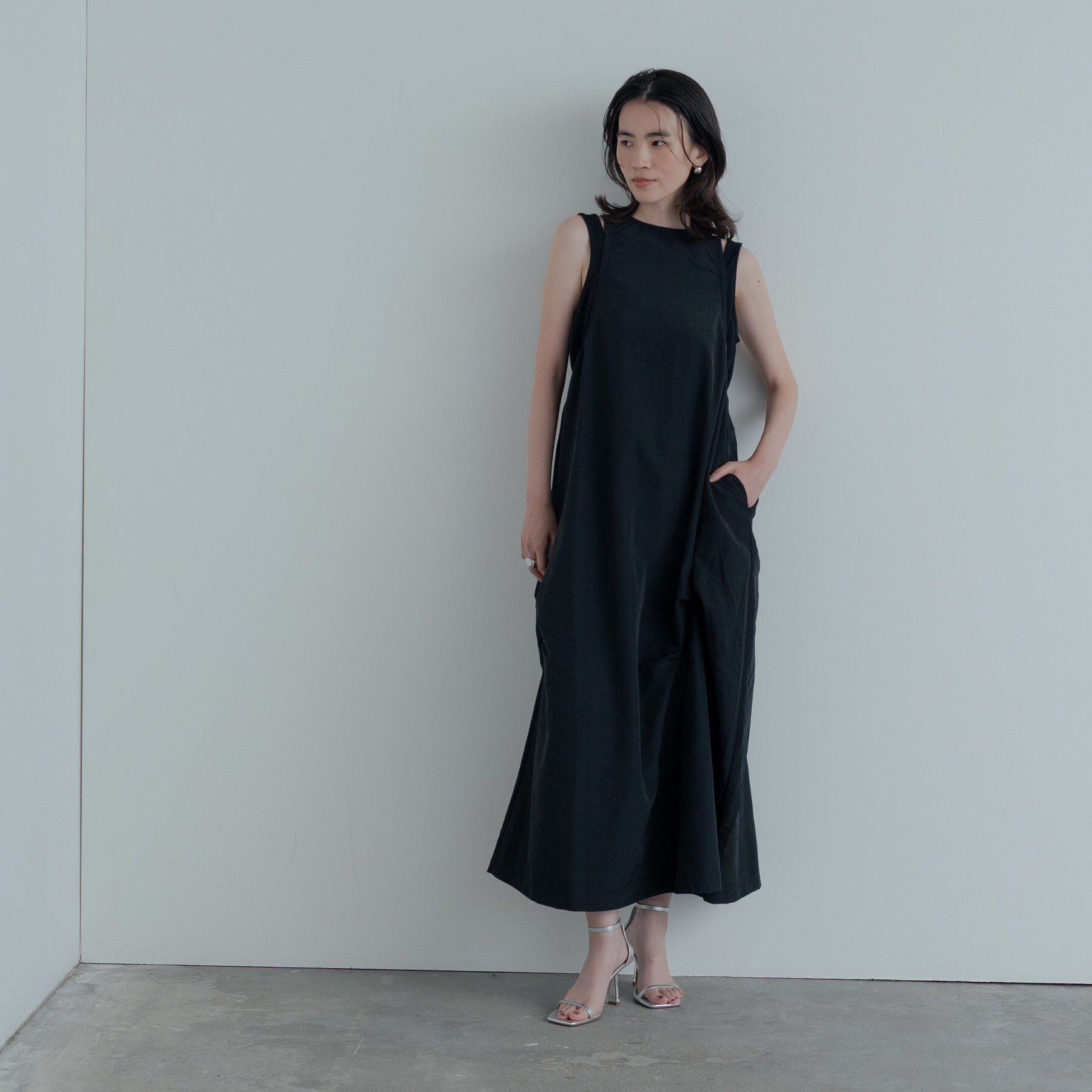 GALLEST「イレギュラータックナイロンワンピース」|ワンピース|