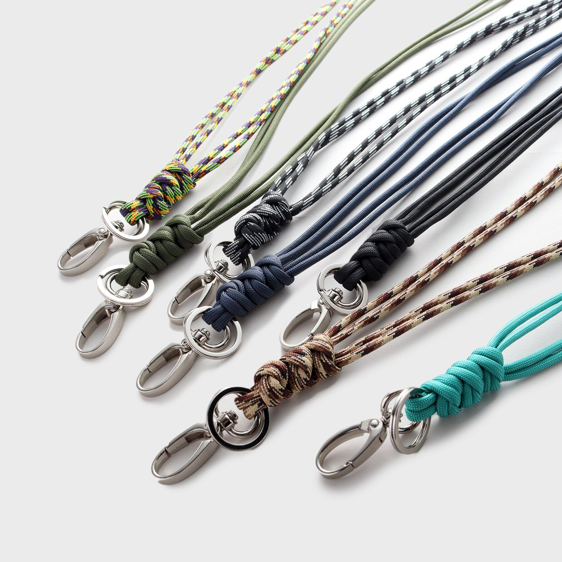 TAKEO KIKUCHI「スマートフォン ストラップ＋アタッチメント」|ストラップ|