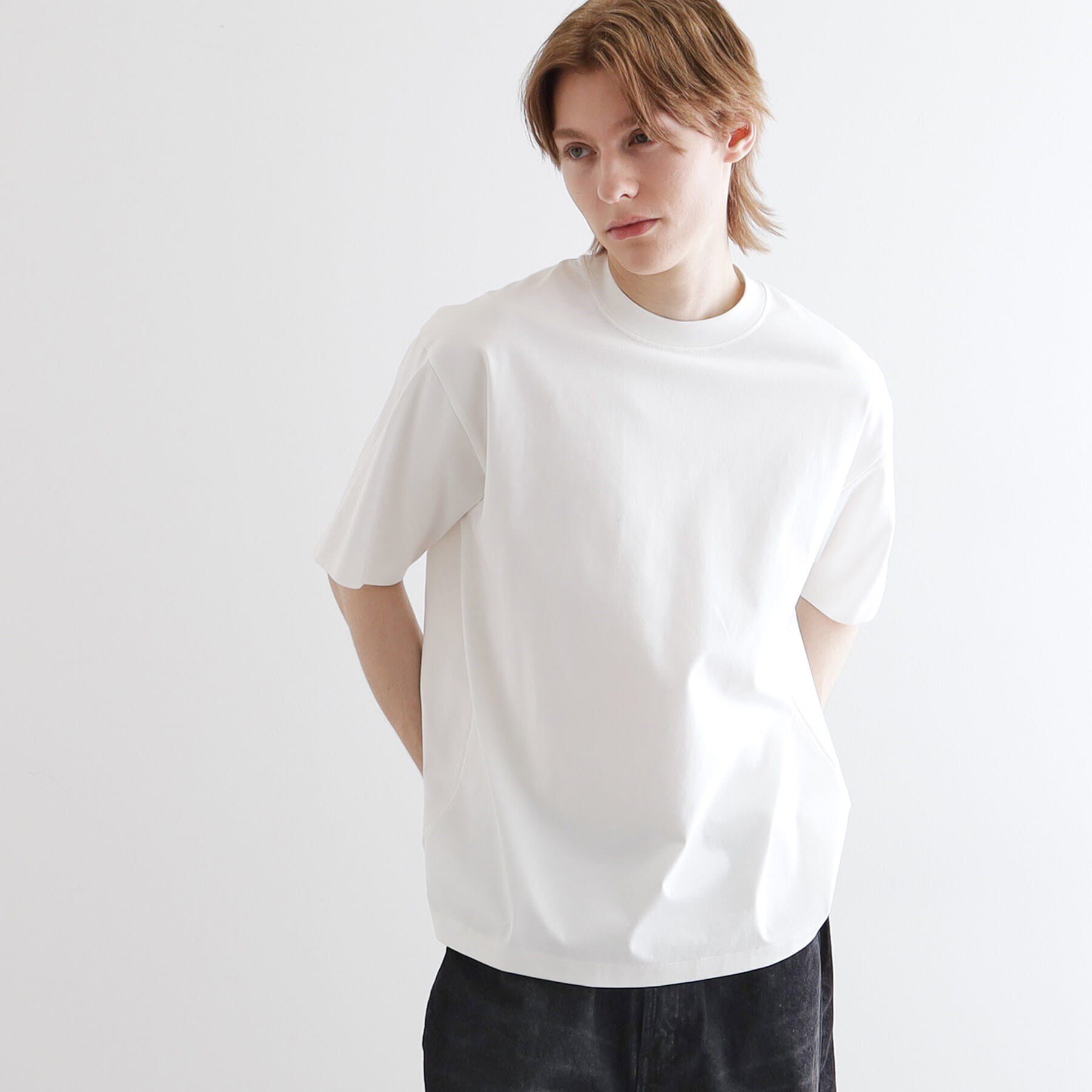 tk.TAKEO KIKUCHI「【接触冷感・抗菌・UVカット機能】フレンドリークールカットソー」|Tシャツ・カットソー|ホワイト(001)