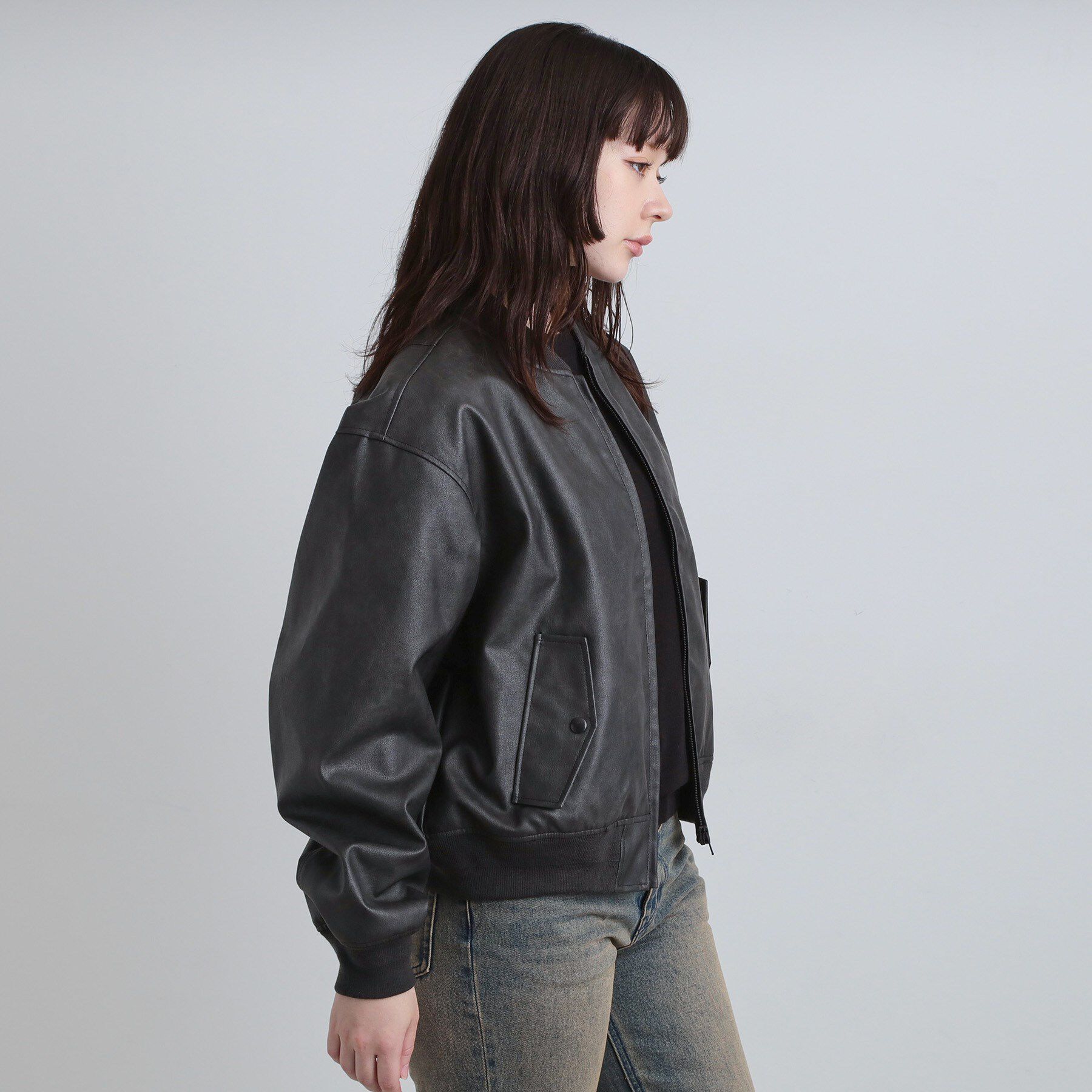 tk.TAKEO KIKUCHI「シンセティックレザー MA－1」|ブルゾン・スタジャン|