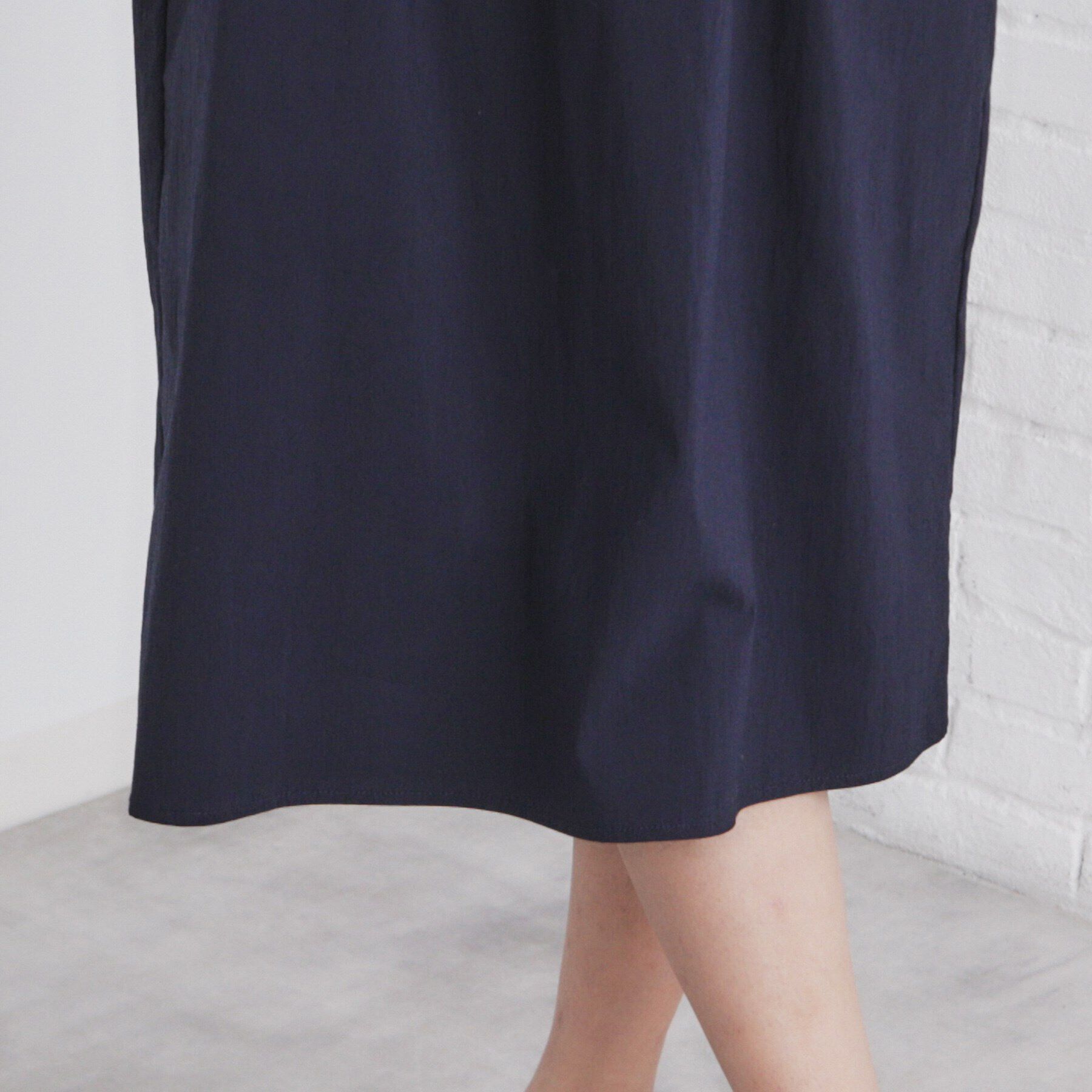 index「Vネックタックナローワンピース【洗濯機洗い可】」|ワンピース|