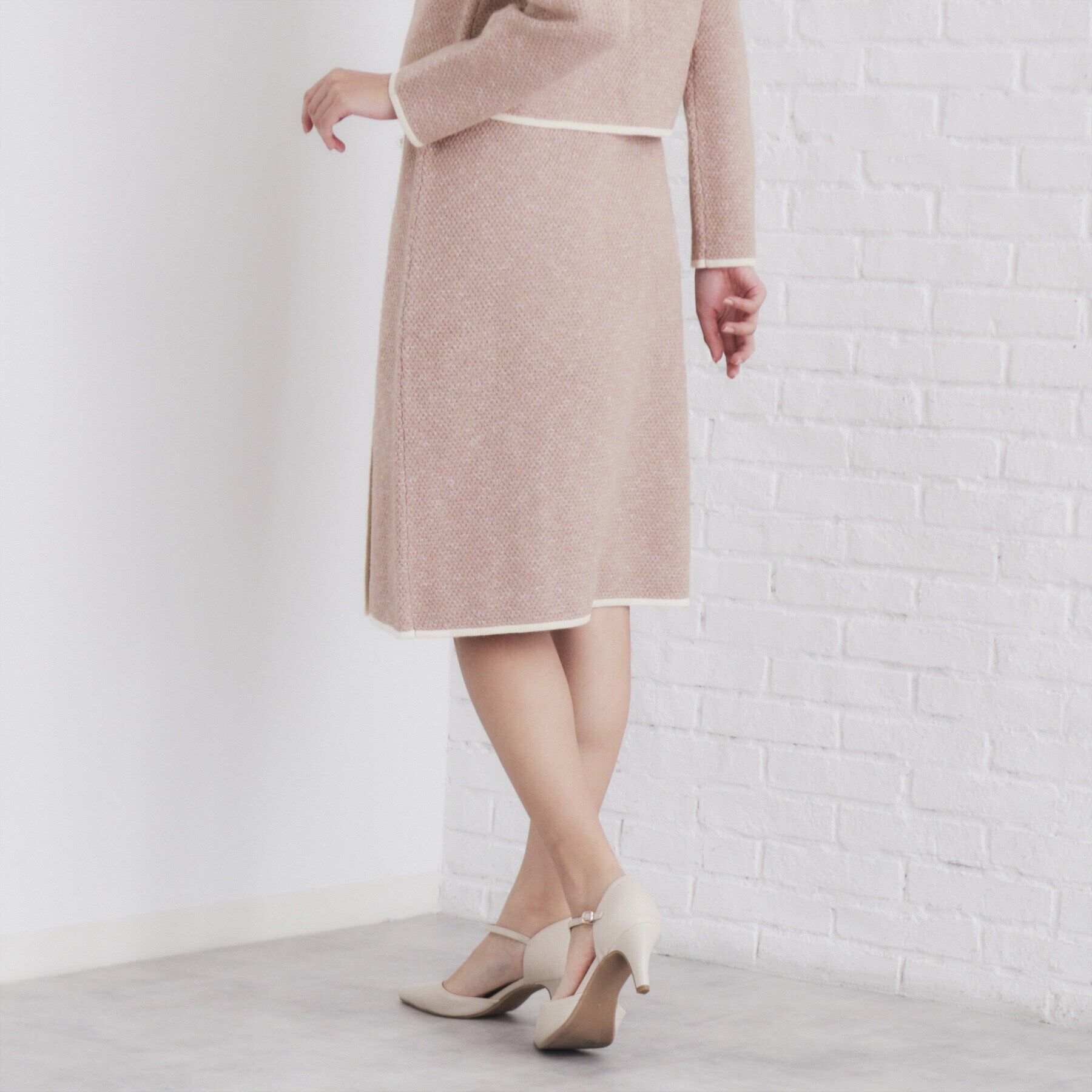 index「《美人百花掲載》パール調ツイードライクタイトスカート/セットアップ対応【洗濯機洗い可】」|スカート|