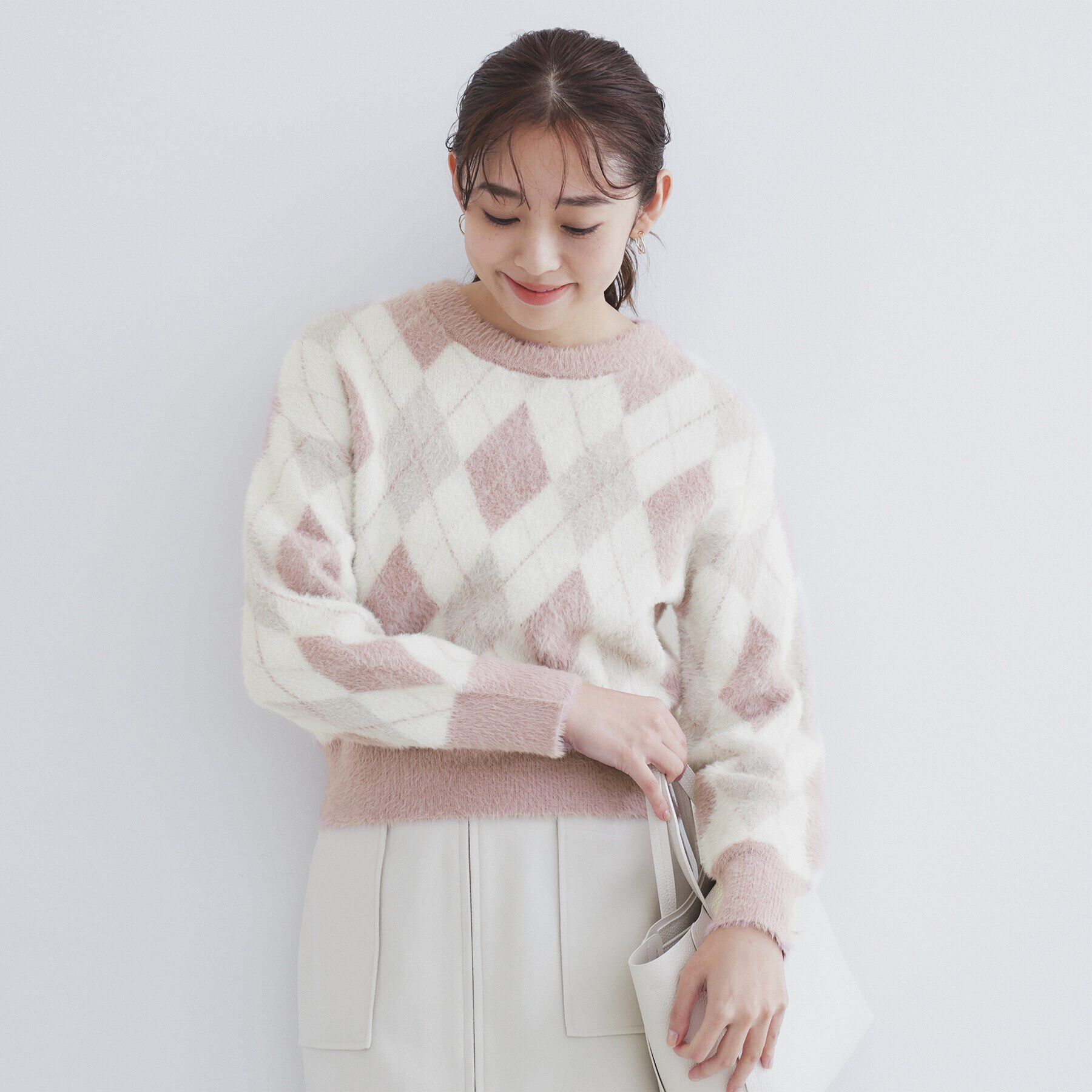 index「アーガイルチェックフェザーニット【洗濯機洗い可】」|ニット・セーター|ベージュ(252)