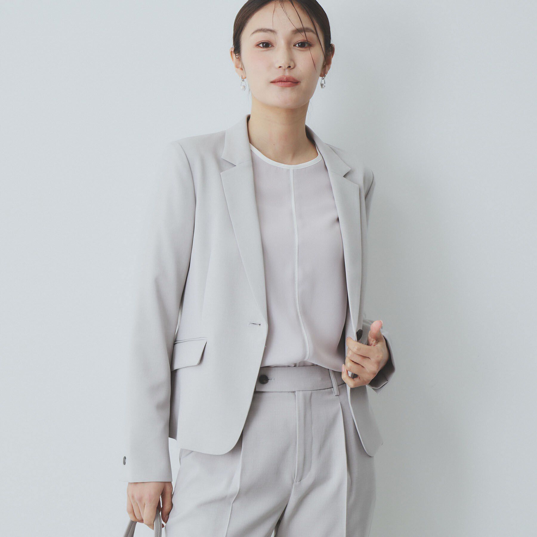 index「ドライタッチストレッチテーラードジャケット//セットアップ対応【洗濯機洗い可/イージーアイロン】」|テーラードジャケット|グレー(012)