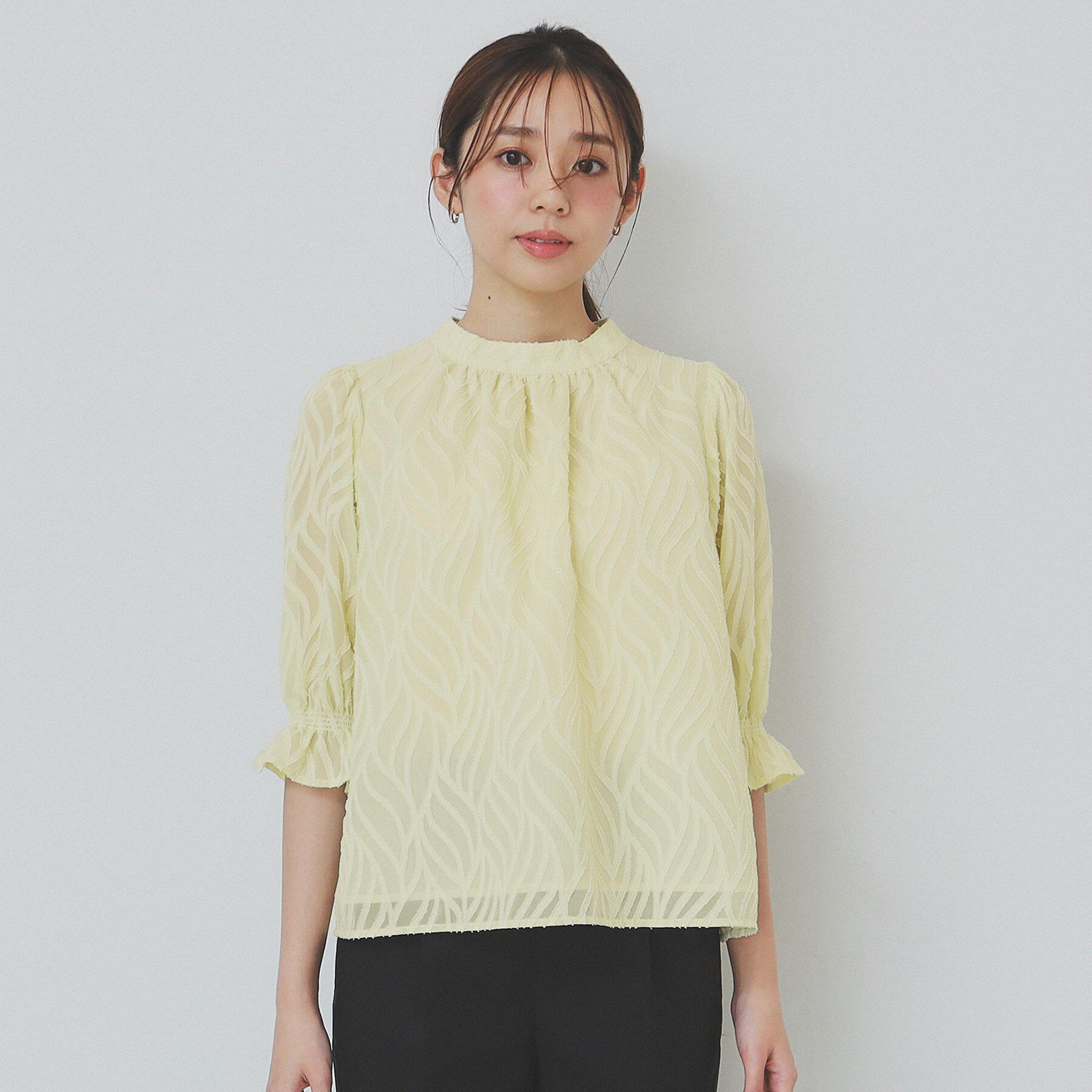 index「リーフカットジャカードブラウス【洗濯機洗い可/イージーアイロン】」|シャツ・ブラウス|