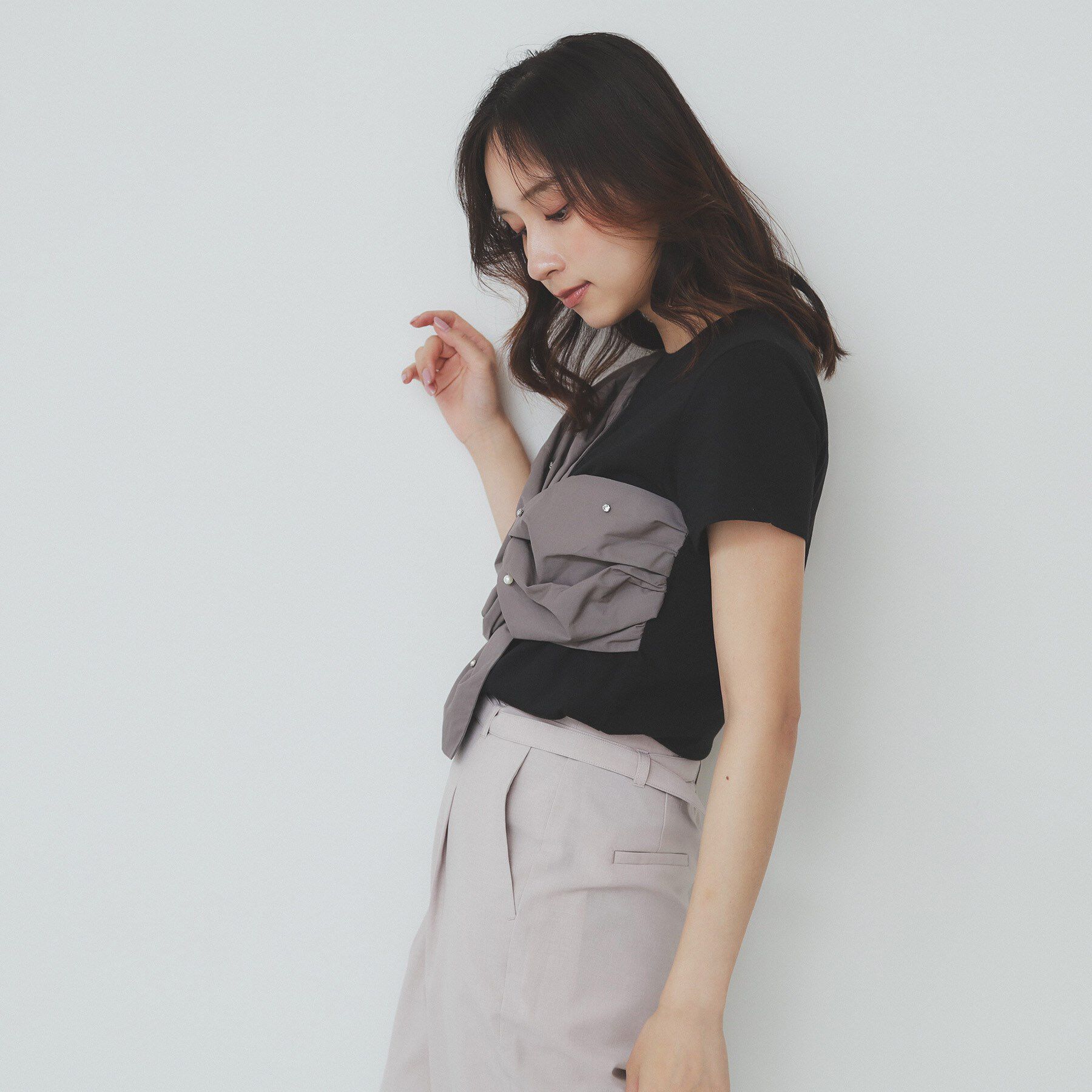 index「パール調アシメドッキングTシャツ【洗える/接触冷感】」|Tシャツ・カットソー|