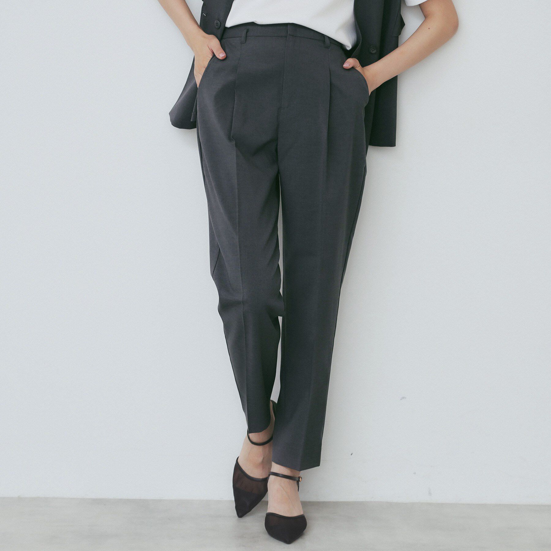 index「ベルト付きストレッチテーパードパンツ/セットアップ可【洗濯機洗い可/吸水速乾/接触冷感】」|その他|