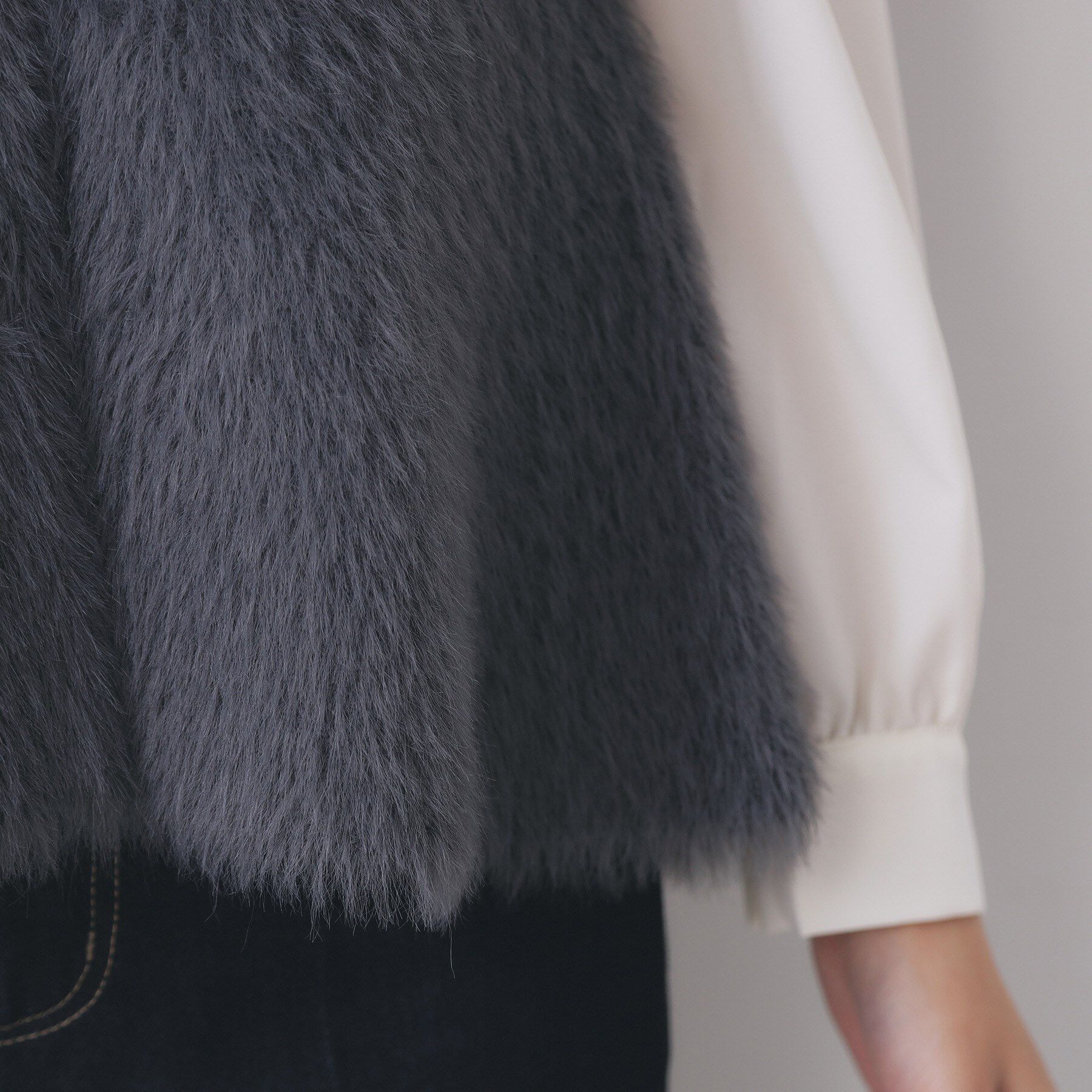 index「フェザーペプラムジレ【洗濯機OK/抗ピル】」|ベスト・ジレ|