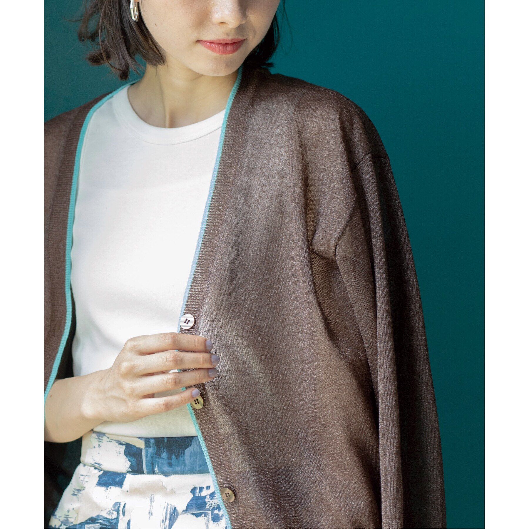 OPAQUE.CLIP「配色ラインVネックシアーカーディガン【洗濯機洗い可】」|カーディガン|