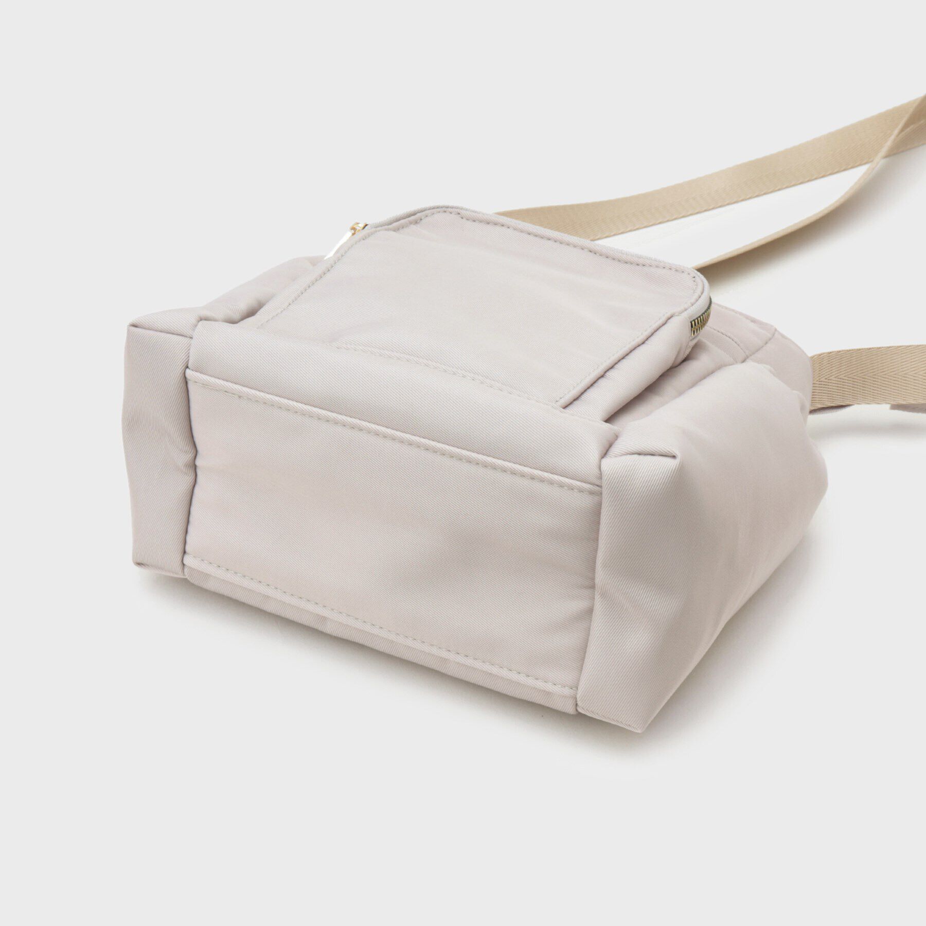 OPAQUE.CLIP「【撥水加工／マルチポケット】フロントポケットデザインミニショルダーバッグ」|ショルダー・メッセンジャー|