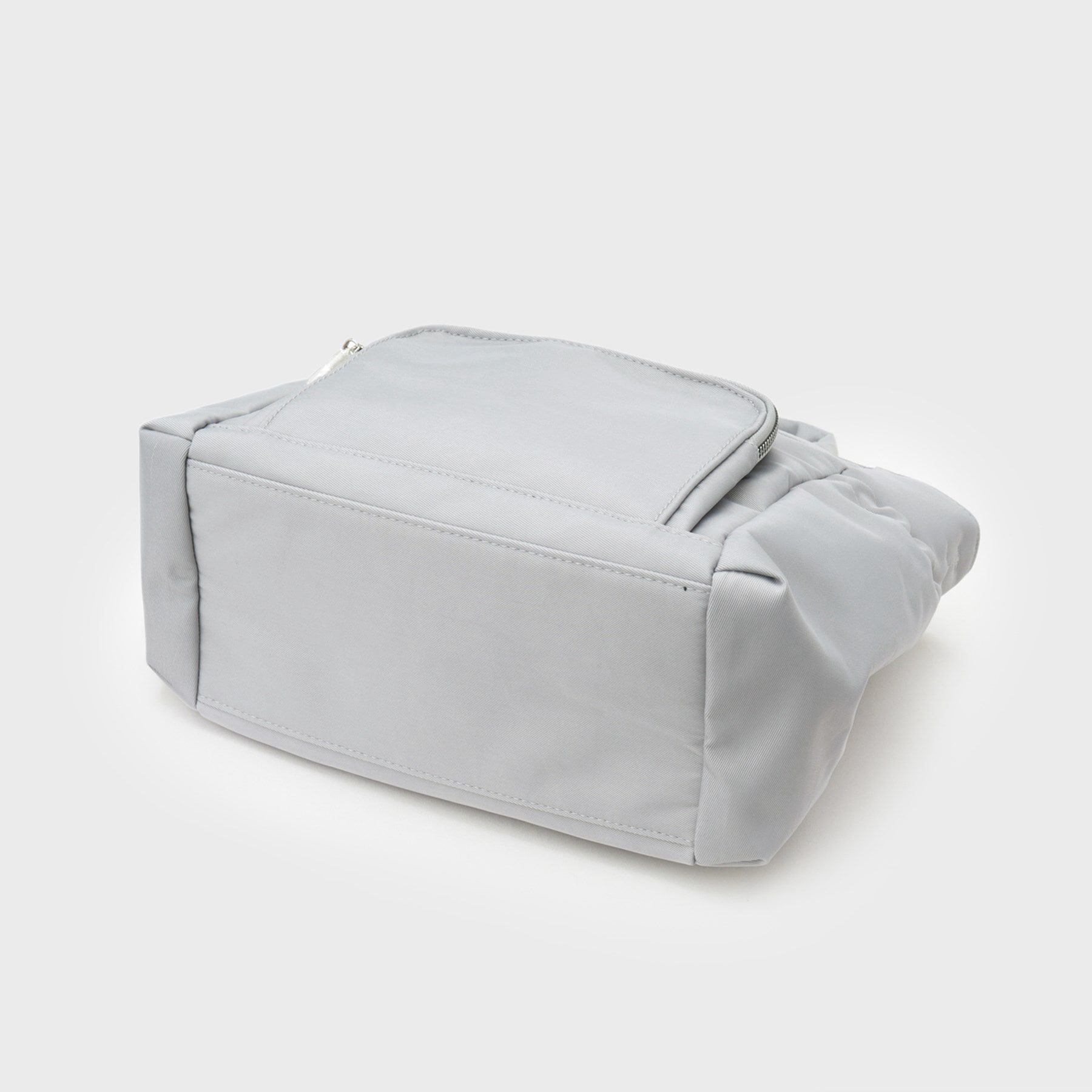 OPAQUE.CLIP「【撥水加工／マルチポケット／2WAY】フロントポケットデザインミドルトートバッグ」|トートバッグ|