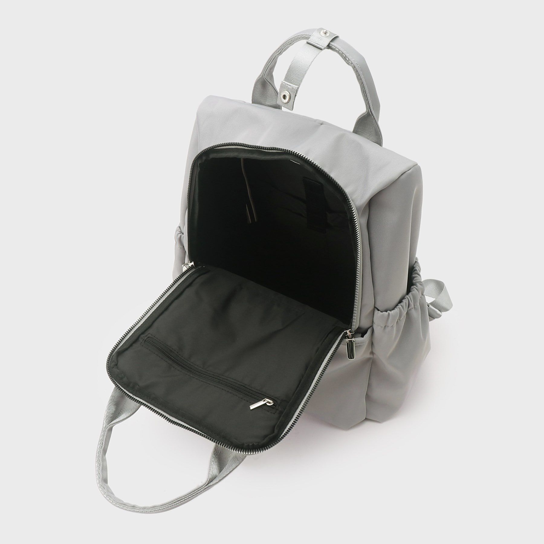 OPAQUE.CLIP「【撥水加工】マルチポケットカジュアルリュックサック」|リュック|