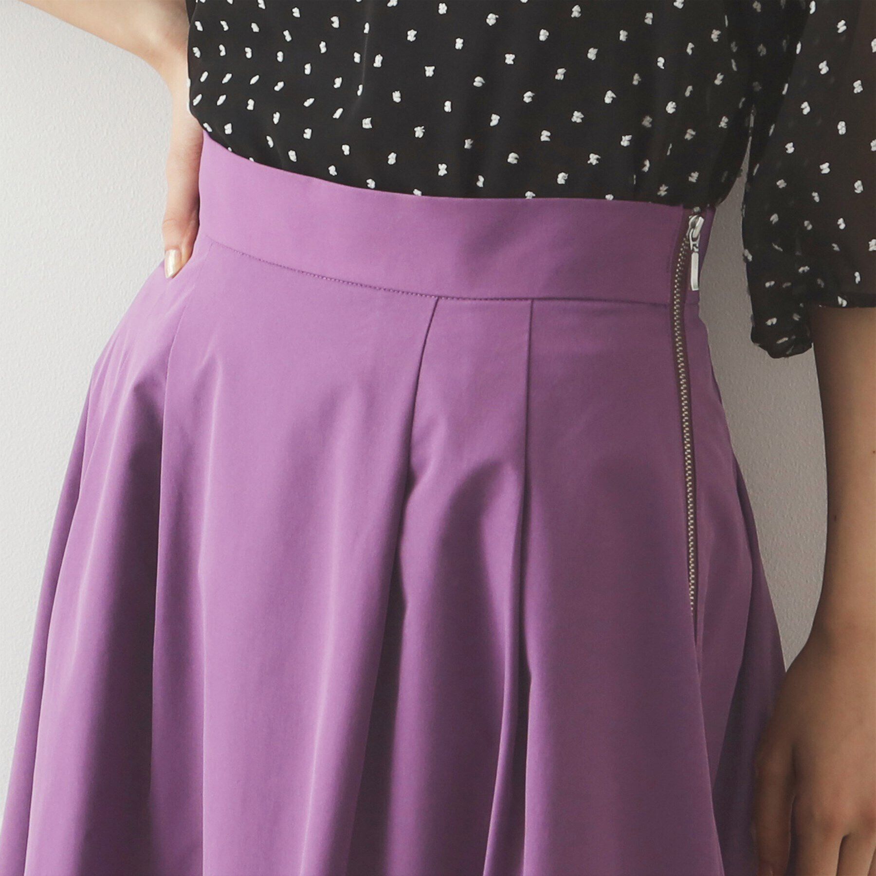 OPAQUE.CLIP「メモリータフタ フレアスカート【洗濯機洗い可】」|スカート|