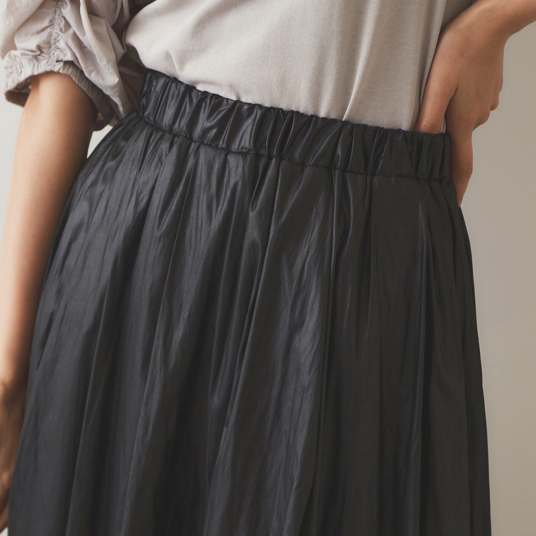 OPAQUE.CLIP「レザーライク イージーギャザースカート【洗濯機洗い可】」|スカート|