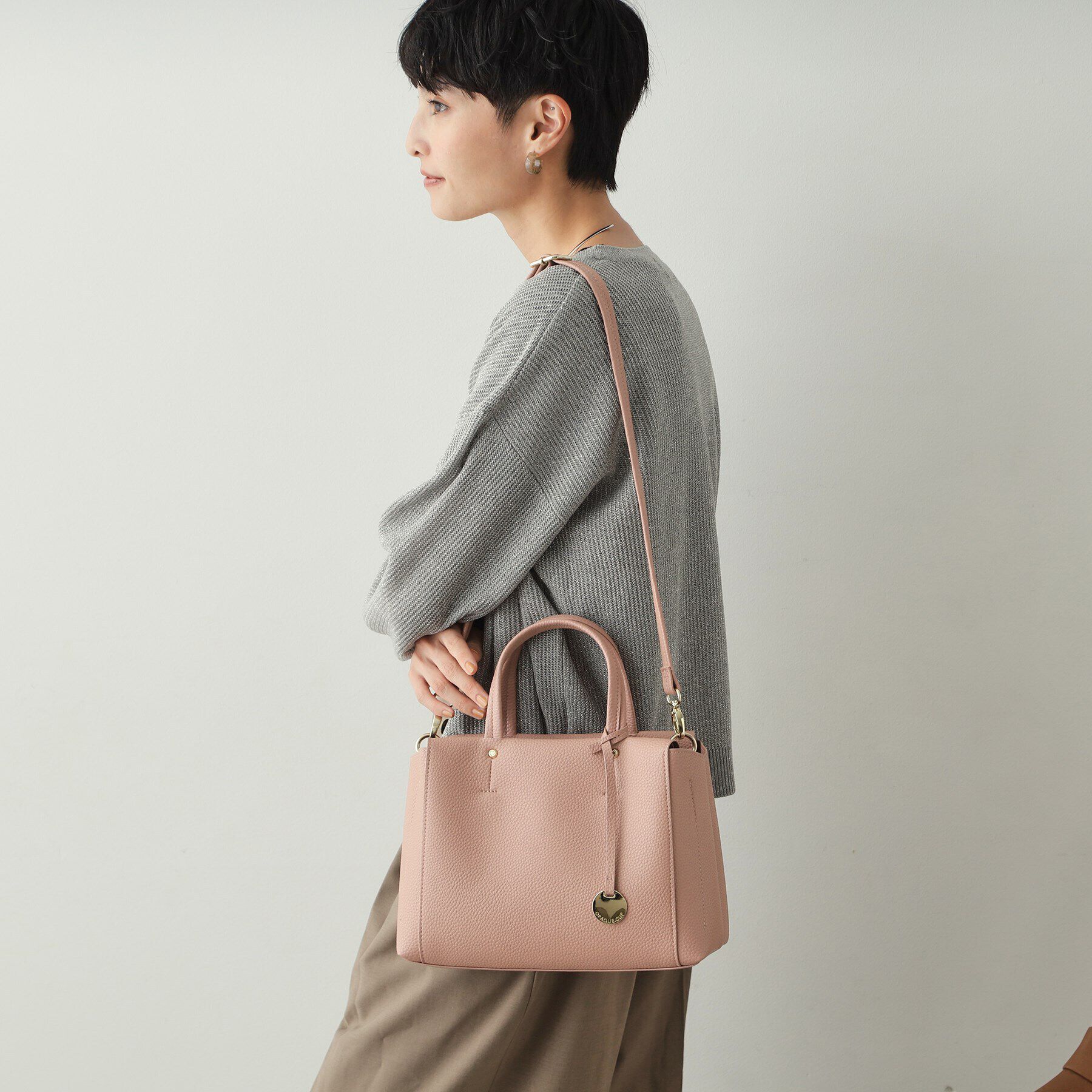 OPAQUE.CLIP「【人間工学/2WAY】シュリンクミドルトートバッグ」|トートバッグ|