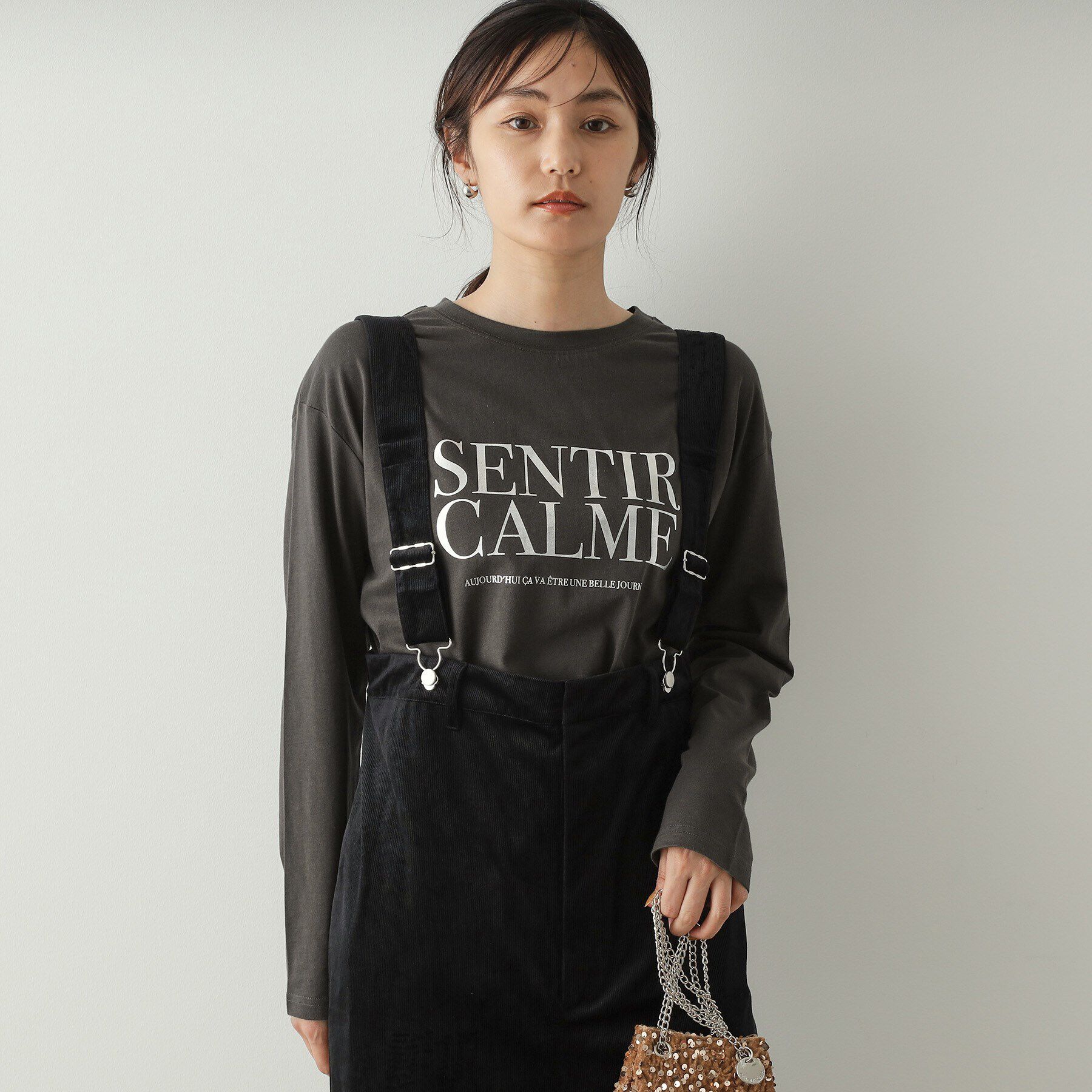 OPAQUE.CLIP「箔ロゴプリント ロングTシャツ【洗濯機洗い可】」|Tシャツ・カットソー|