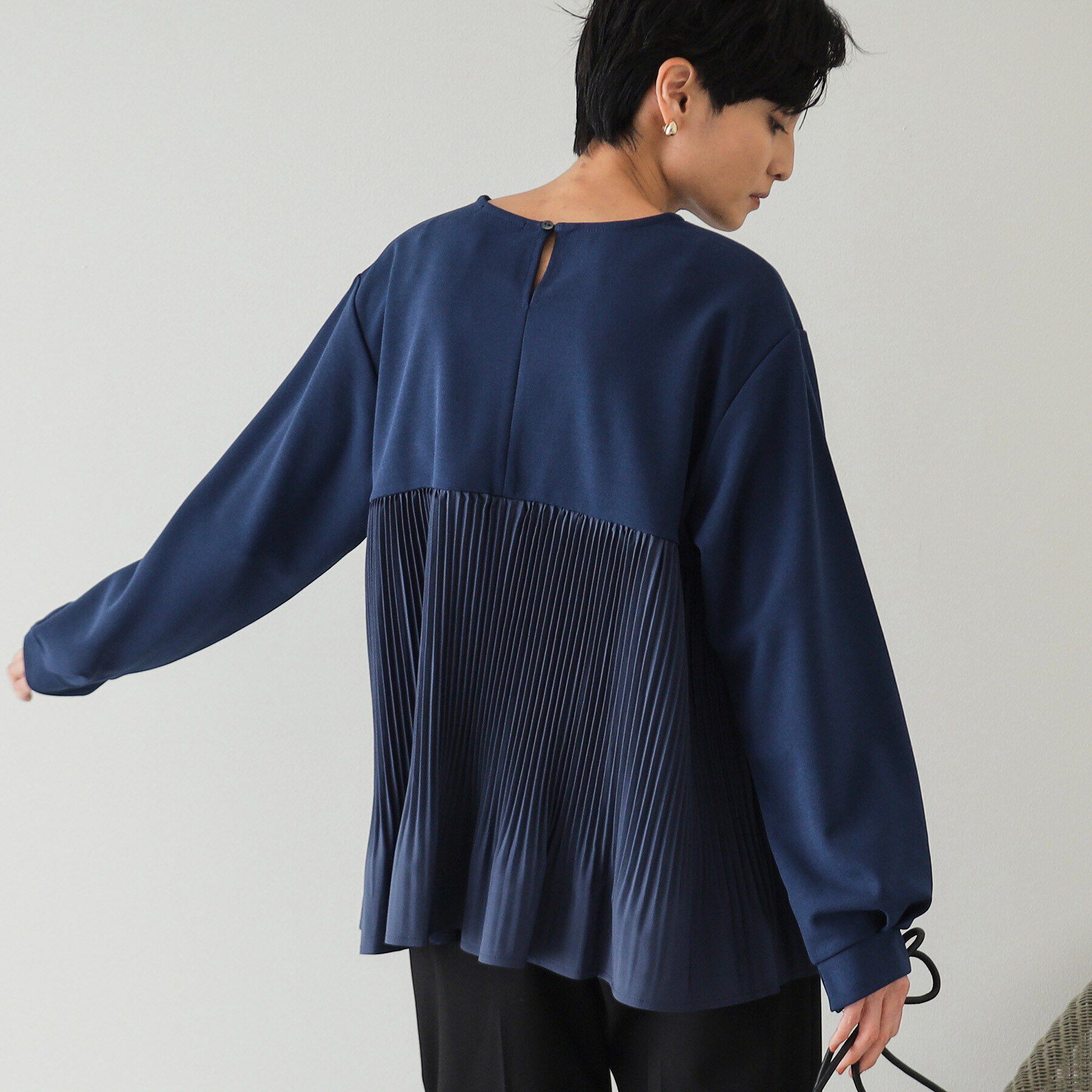 OPAQUE.CLIP「ブリーツドッキング デザイントップス【洗濯機洗い可】」|Tシャツ・カットソー|