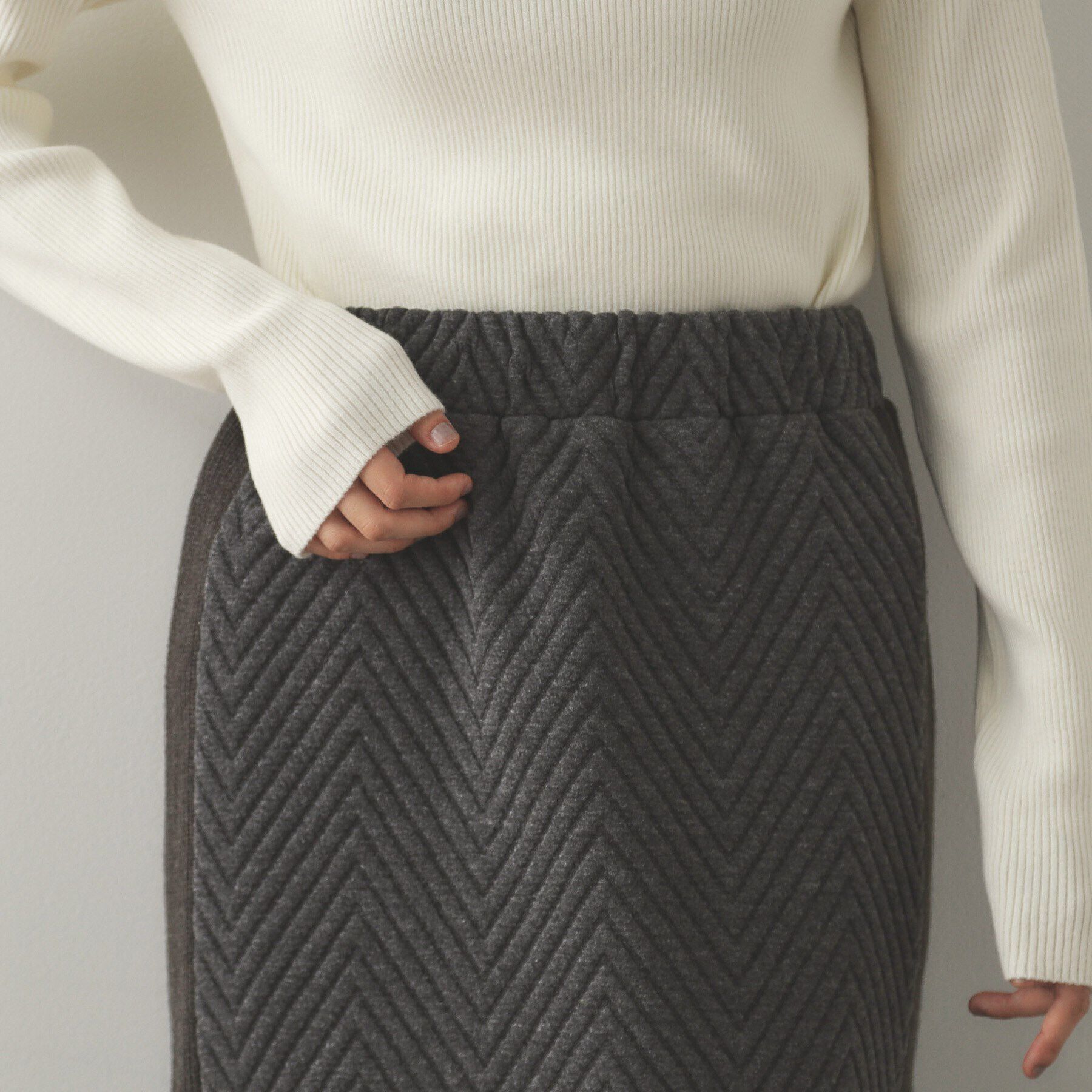 OPAQUE.CLIP「キルティングジャカード イージースカート/セットアップ対応【洗濯機洗い可】」|スカート|