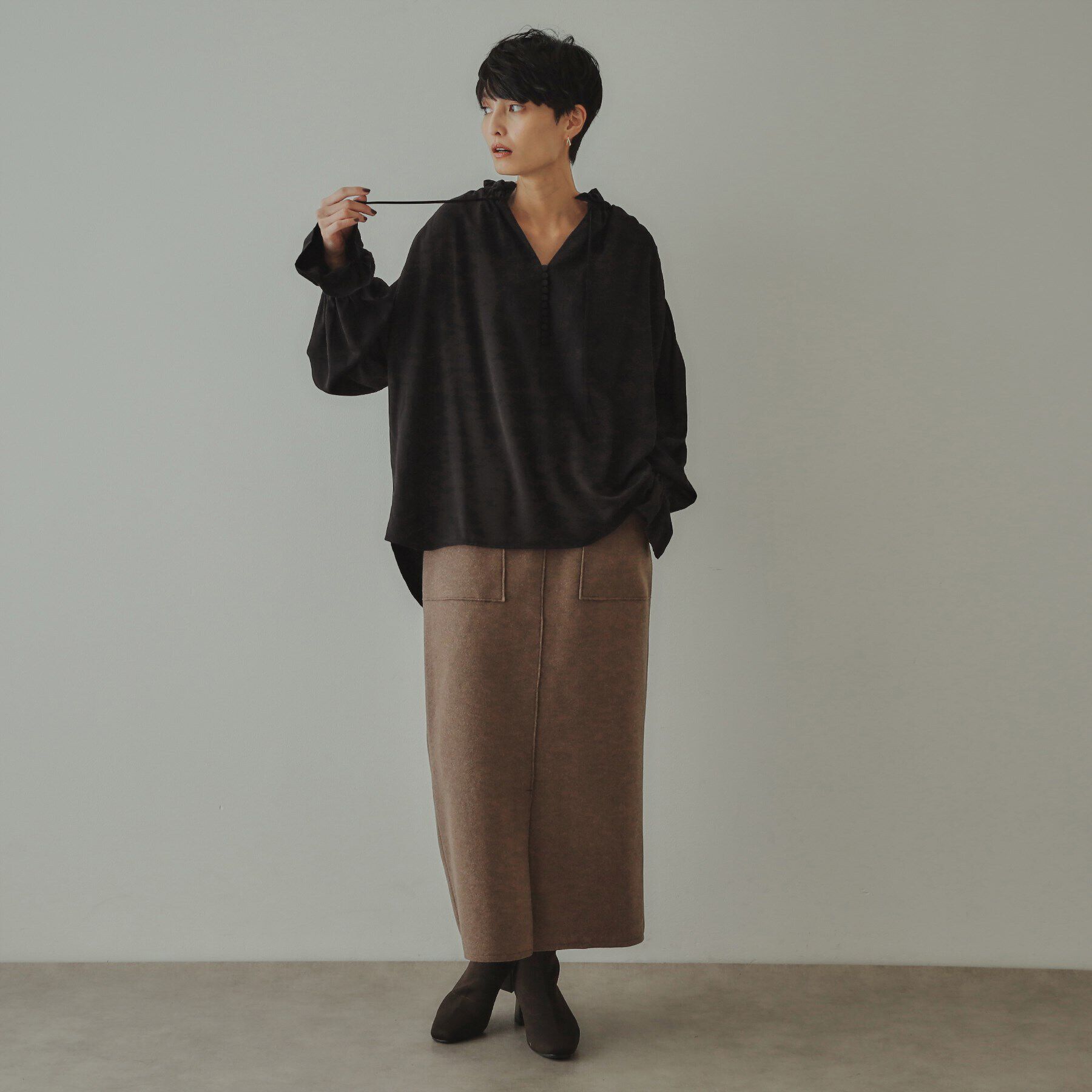 OPAQUE.CLIP「【大草直子さんコラボ】フリルネックブラウス」|シャツ・ブラウス|