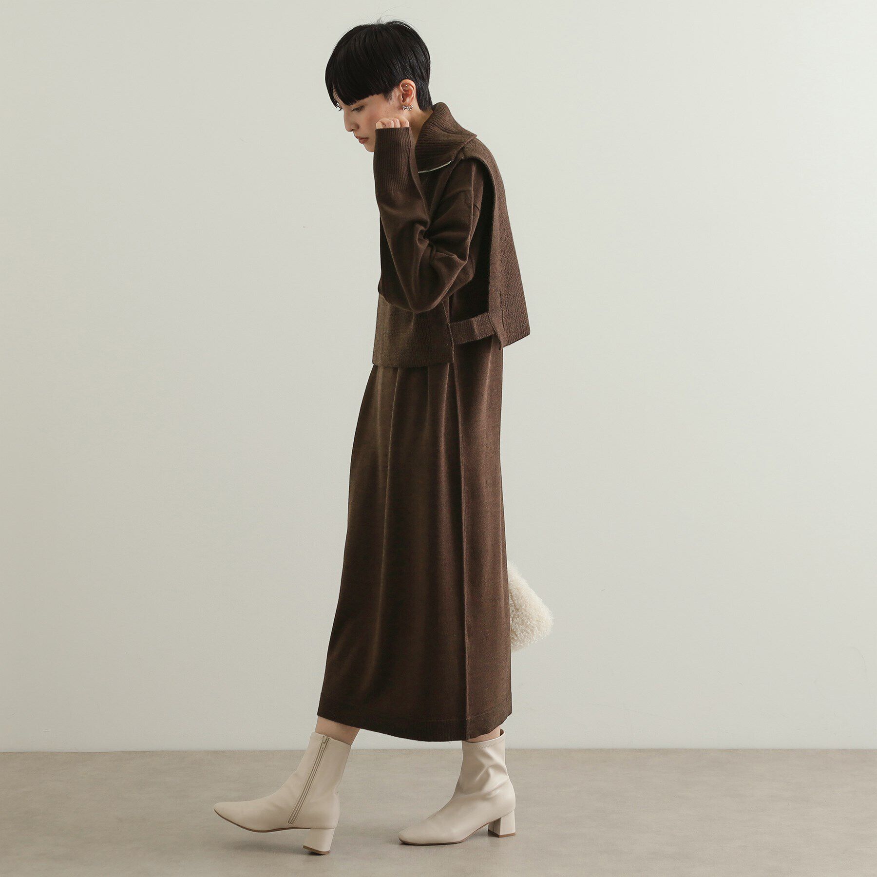 OPAQUE.CLIP「≪ツインセット≫ハーフZIPベスト&times;ニットワンピース【洗濯機洗い可】」|ワンピース|