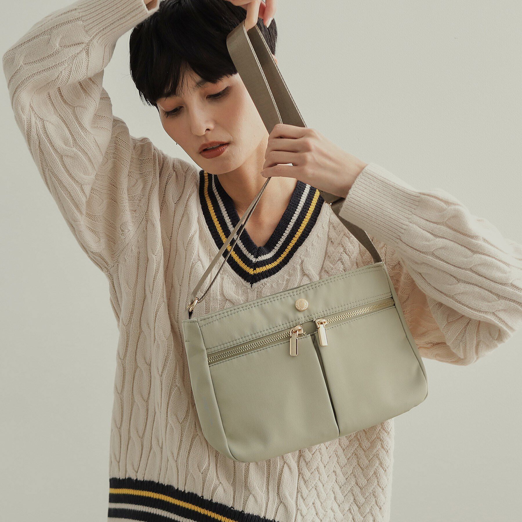 OPAQUE.CLIP「【撥水加工／マルチポケット／長さ調整可能】カジュアルミドルショルダーバッグ」|ショルダー・メッセンジャー|