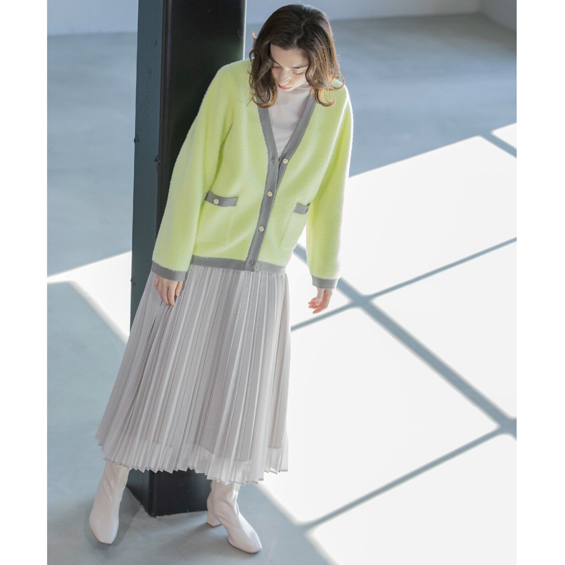 OPAQUE.CLIP「フェザーヤーン配色Vネックカーディガン【洗濯機洗い可】」|カーディガン|