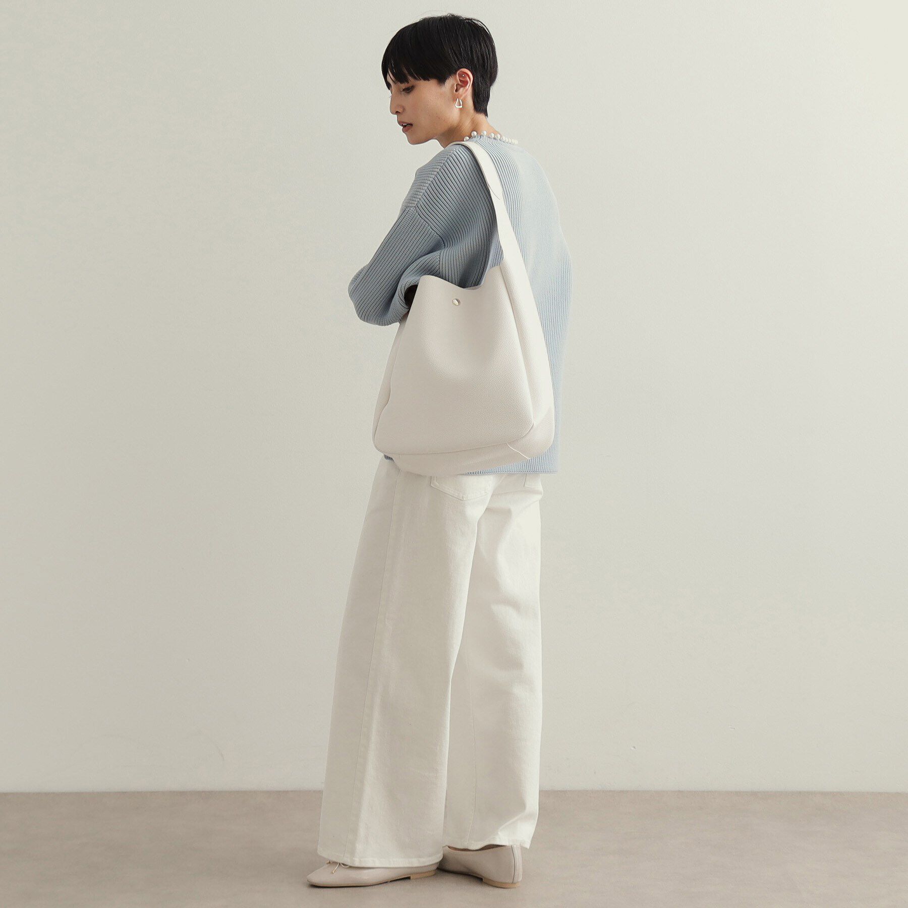 OPAQUE.CLIP「【軽量/A4サイズ対応】シュリンク合皮ワンハンドルトートバッグ」|トートバッグ|