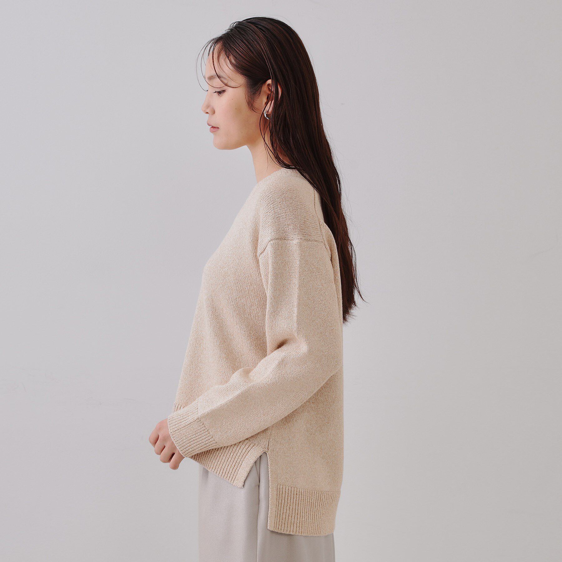 OPAQUE.CLIP「ラメヤーンVネックニット【洗濯機洗い可】」|ニット・セーター|