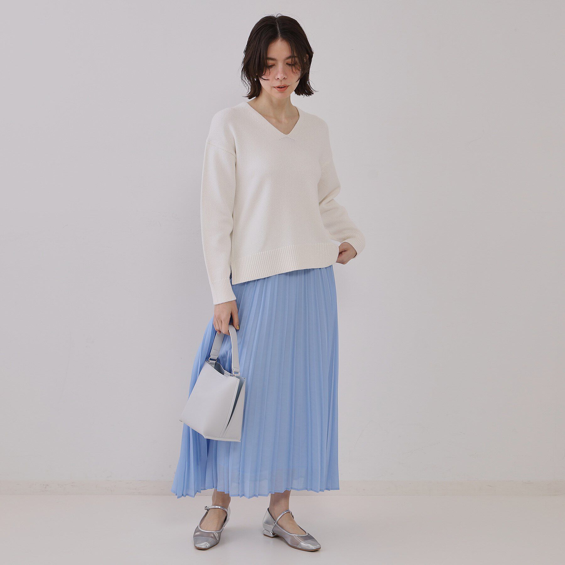 OPAQUE.CLIP「ラメヤーンVネックニット【洗濯機洗い可】」|ニット・セーター|