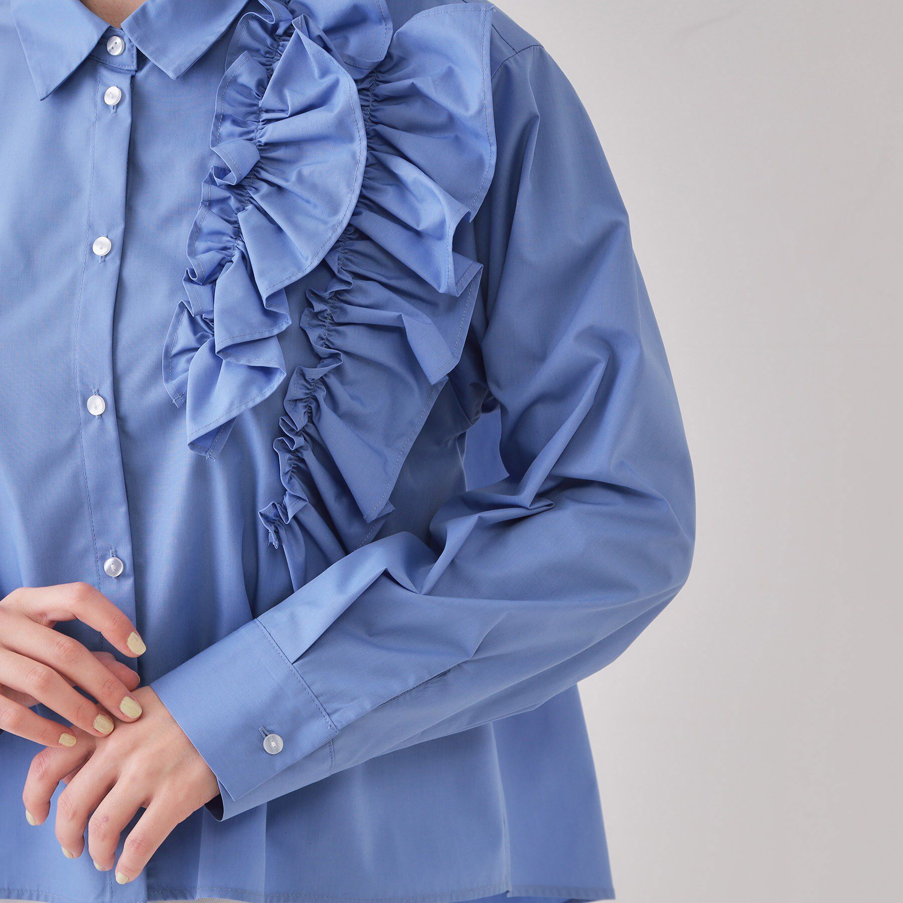 OPAQUE.CLIP「《andGIRL掲載》フリルデザインシャツ【洗濯機洗い可】」|シャツ・ブラウス|