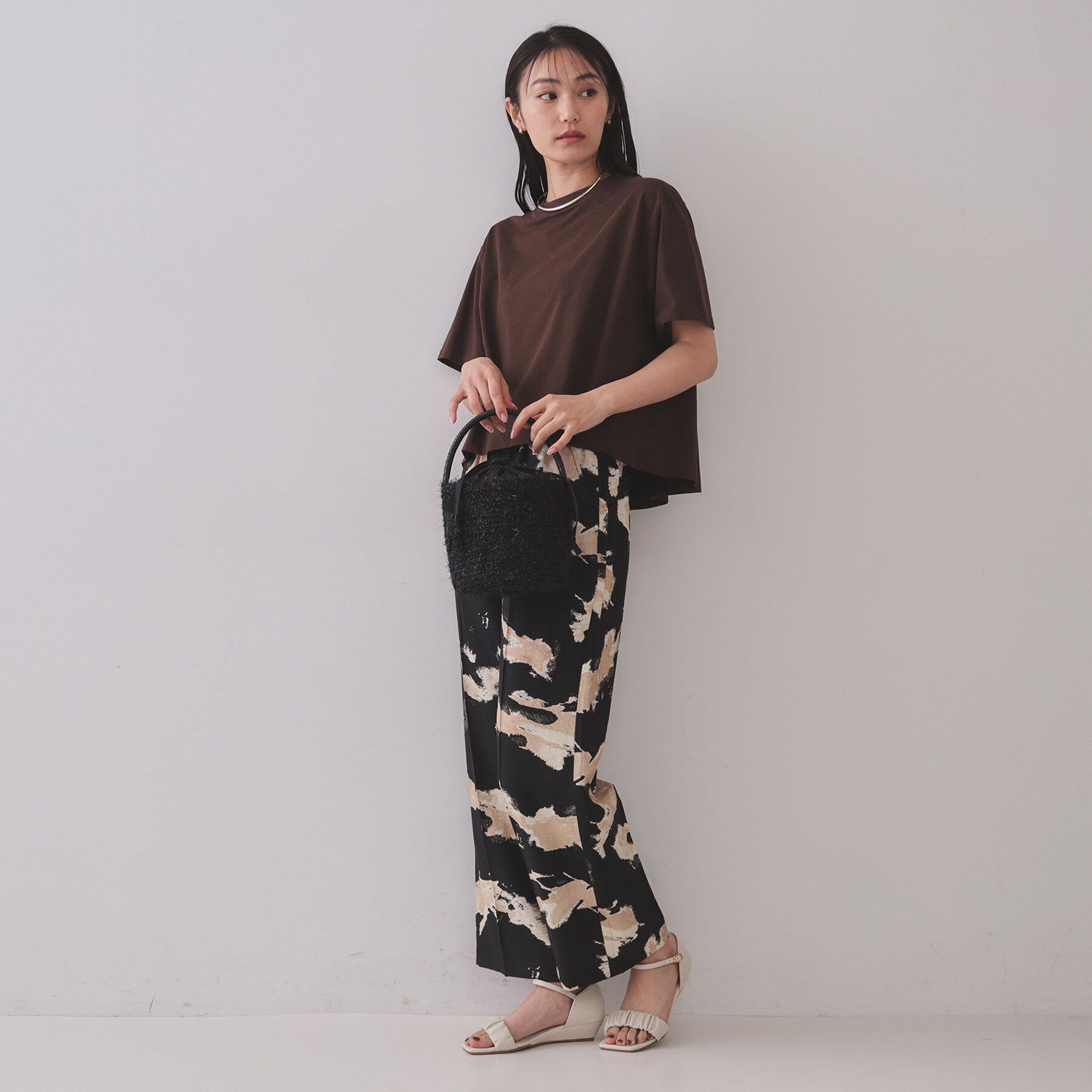 OPAQUE.CLIP「バックフレアショートTシャツ【洗濯機洗い可】」|Tシャツ・カットソー|