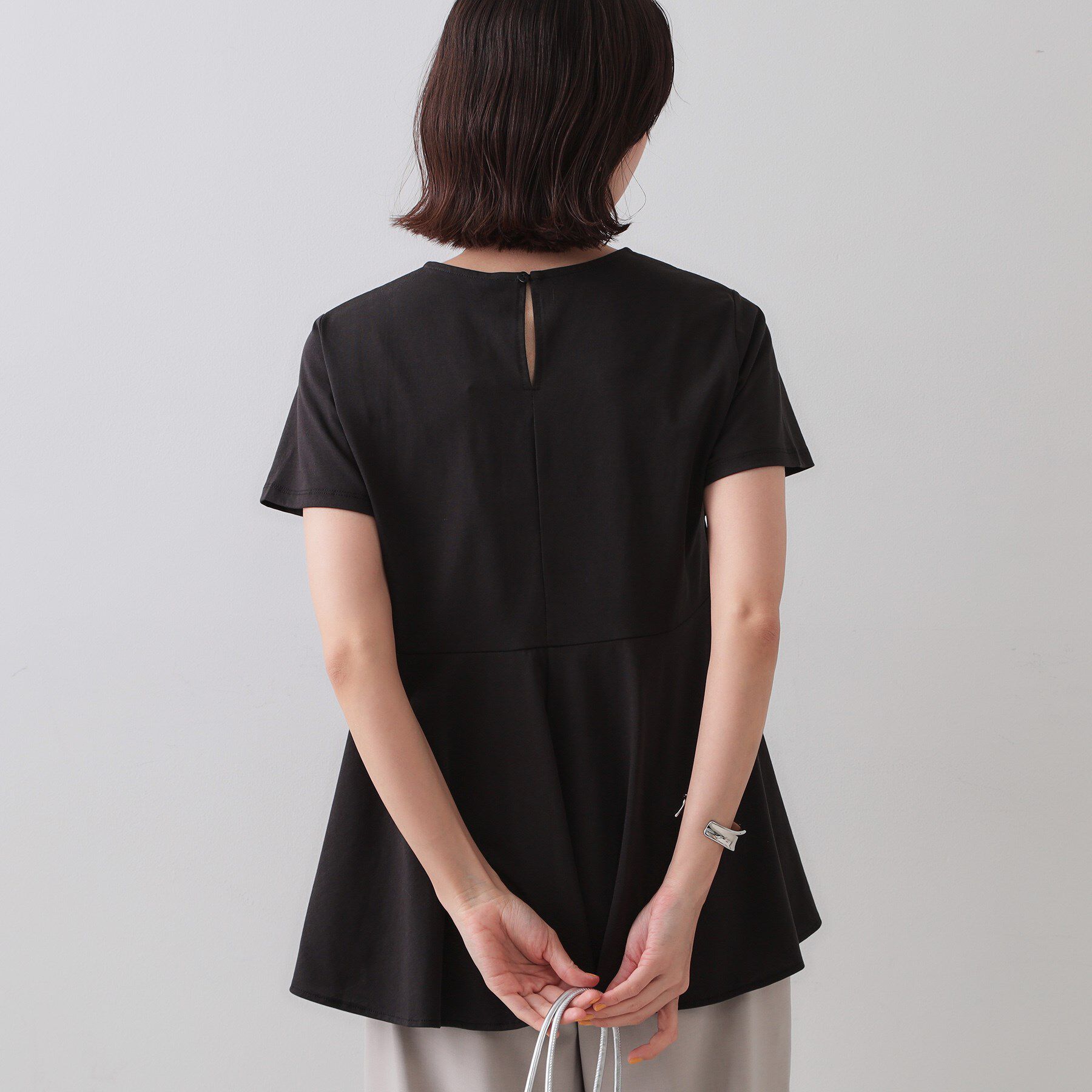 OPAQUE.CLIP「フリルドッキングペプラムトップス【接触冷感/洗濯機洗い可】」|Tシャツ・カットソー|