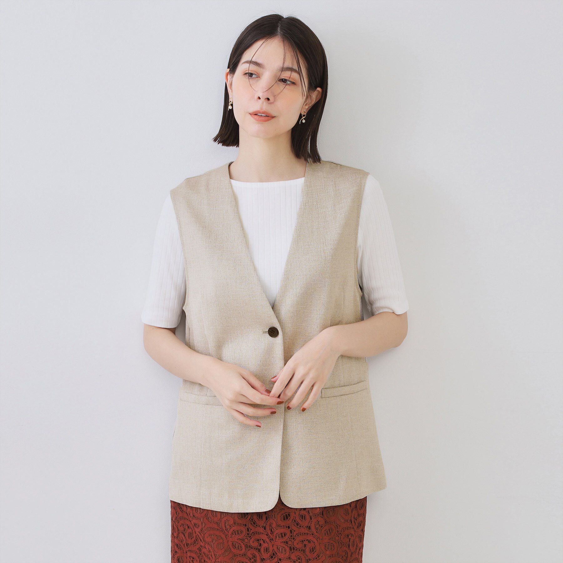 OPAQUE.CLIP「リネンライクVネックジレ【洗濯機洗い可】」|ベスト・ジレ|