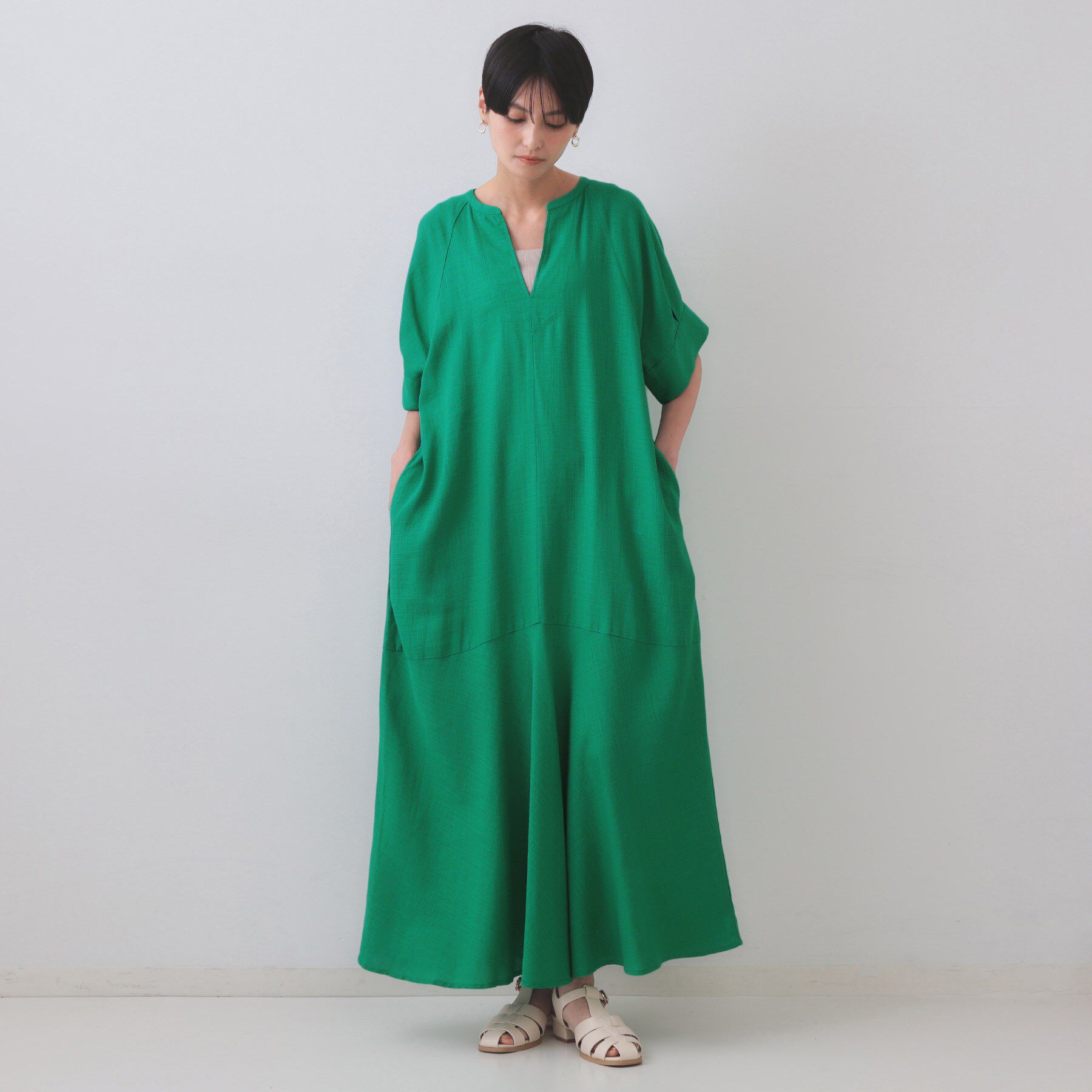 OPAQUE.CLIP「レーヨン麻キーネックワンピース【洗える】」|ワンピース|