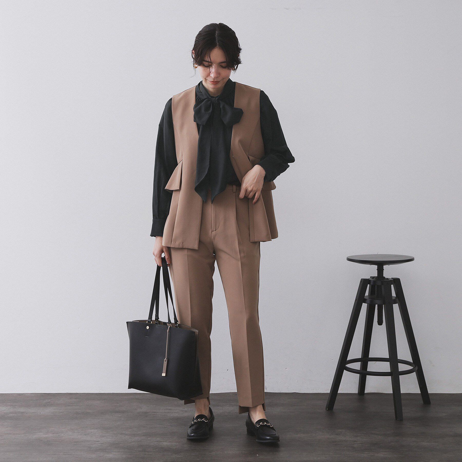 OPAQUE.CLIP「《BAILA掲載》2WAYシアーボウタイブラウス【洗濯機洗い可】」|シャツ・ブラウス|