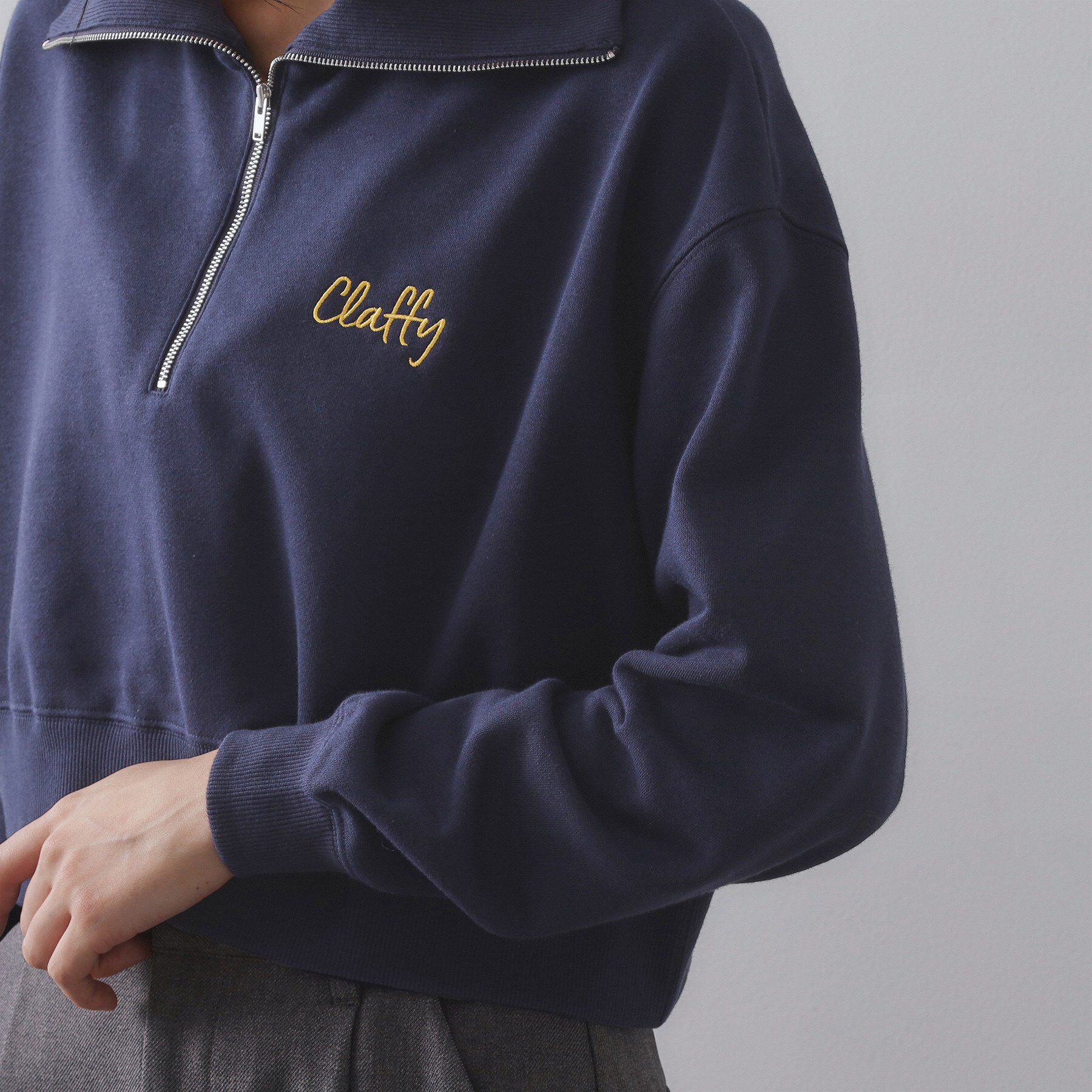 OPAQUE.CLIP「ロゴ刺繍ハーフジップトップス【洗濯機OK】」|Tシャツ・カットソー|