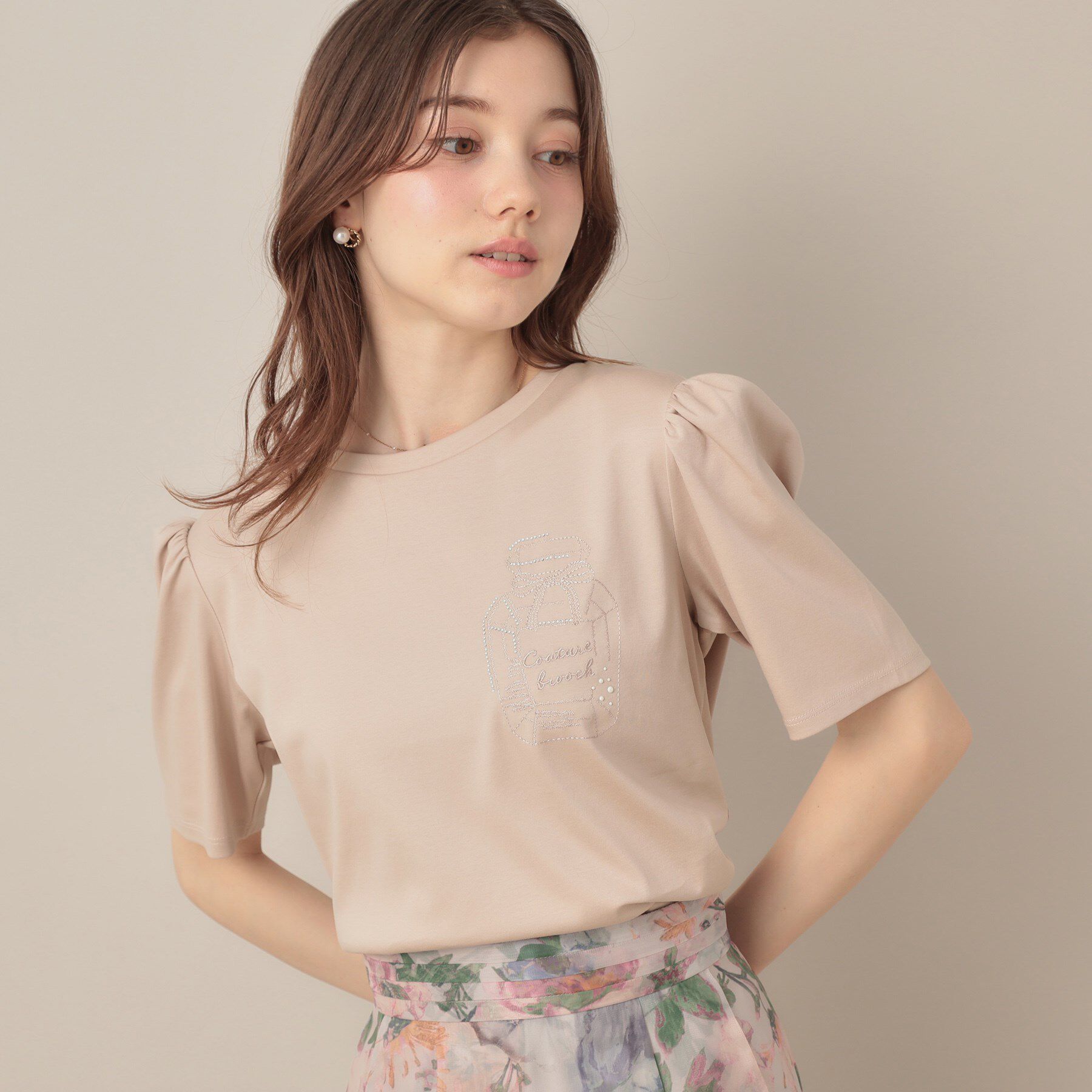 Couture broach「【接触冷感・UV機能あり・マシンウォッシャブル】60シルケット パフュームエンブロTシャツ」|Tシャツ・カットソー|