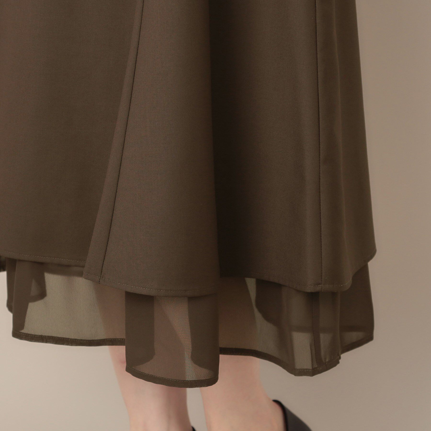 Couture broach「【マシンウォッシャブル・美シルエット】裾シアーフレアスカート」|スカート|