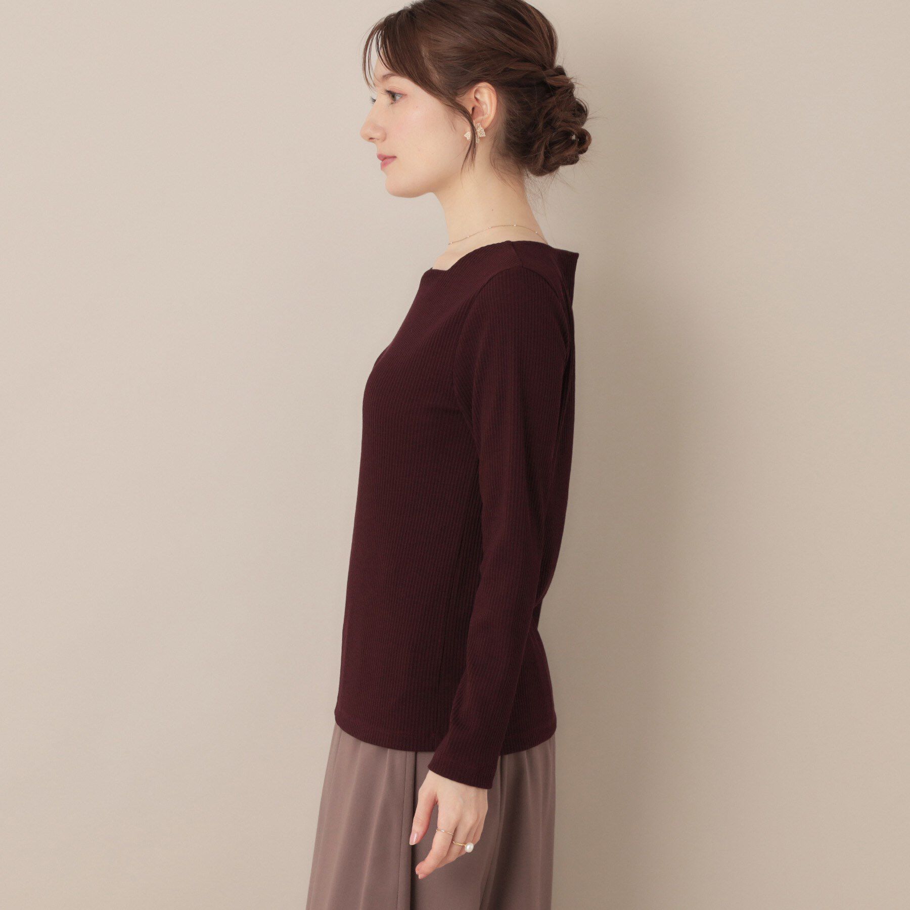 Couture broach「【マシンウォッシャブル・通勤・大人可愛い】ハートネックテレコプルオーバー」|Tシャツ・カットソー|