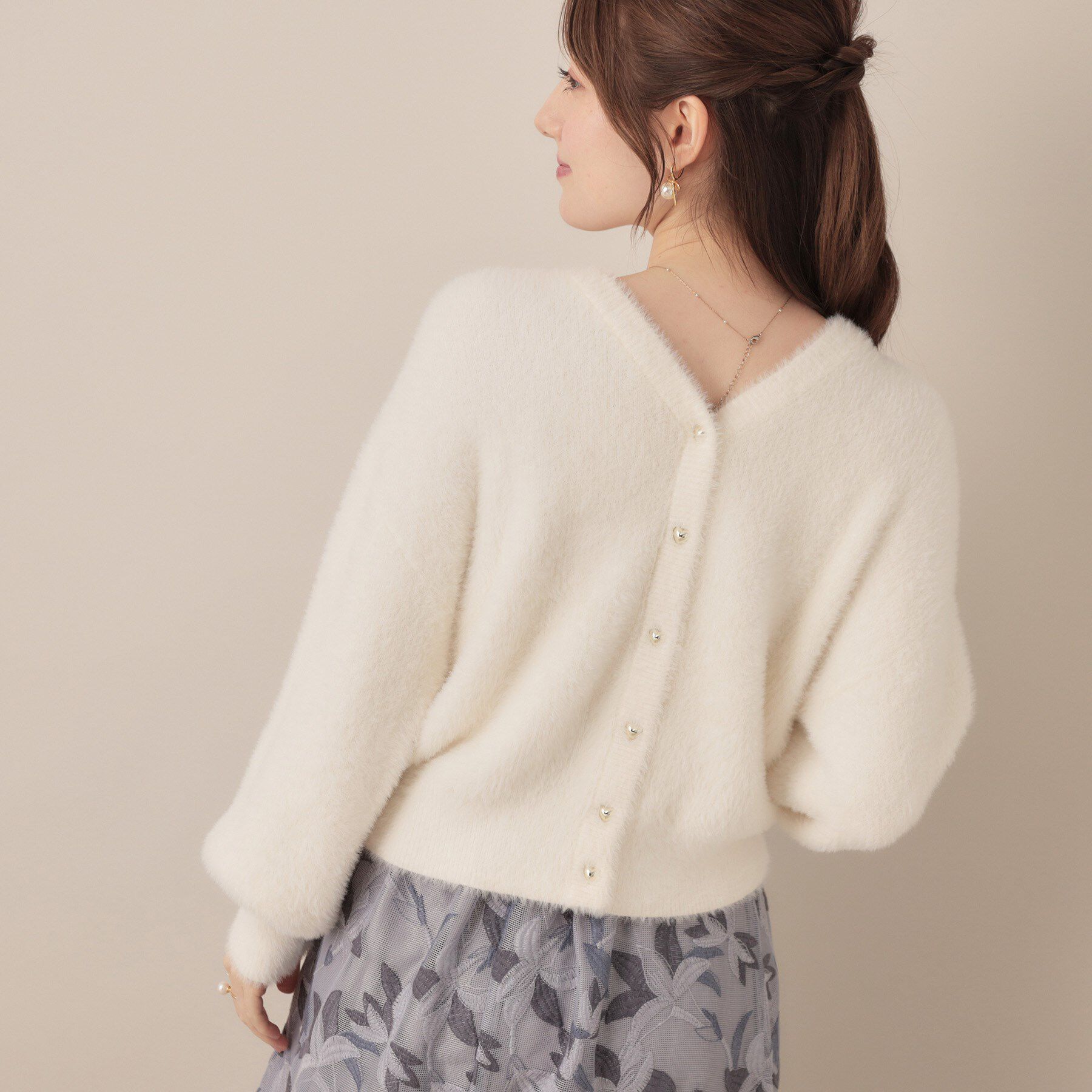 Couture broach「【ふわふわ/前後2WAY】フェザーカーディトップス」|カーディガン|