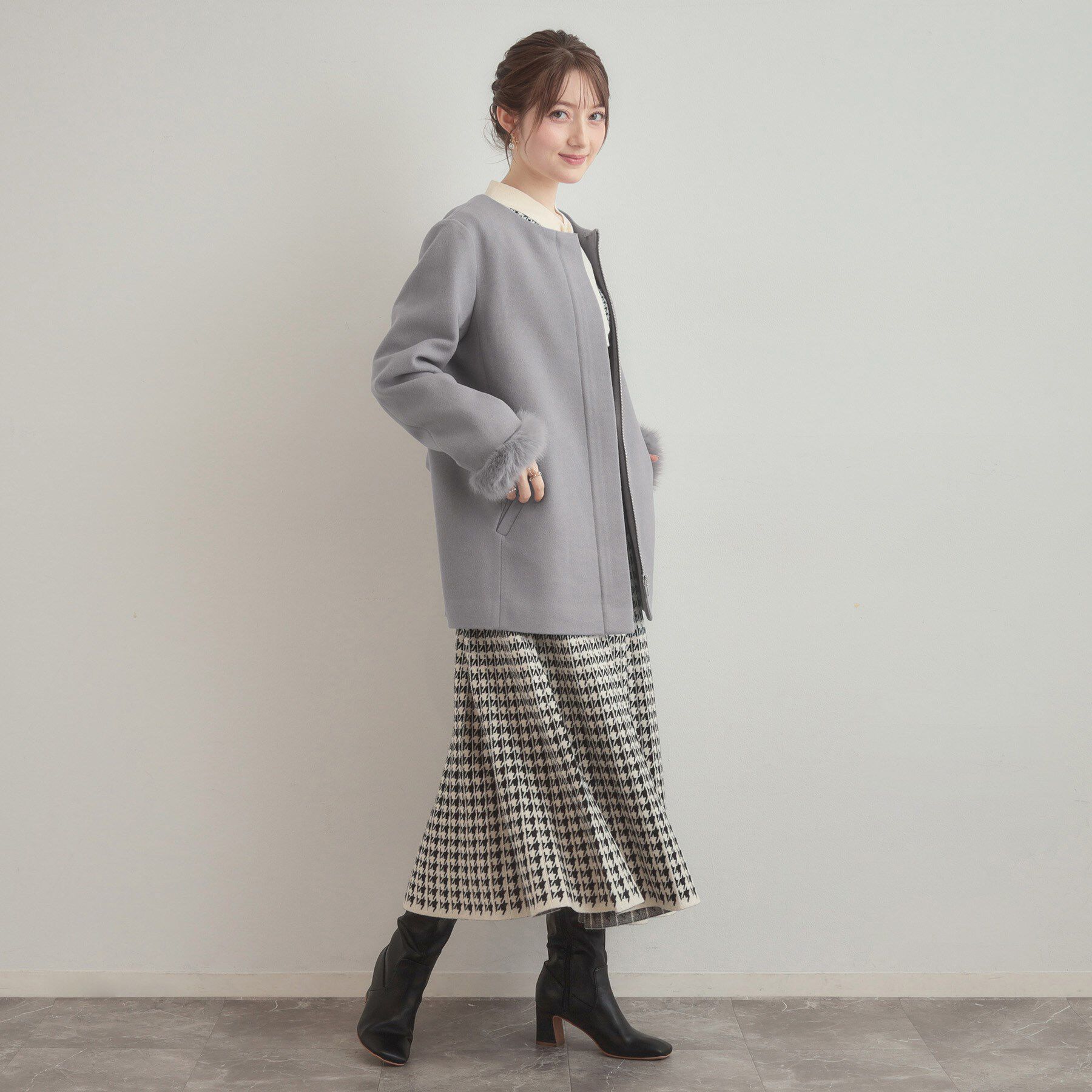 Couture broach「【大人可愛い・フード取り外し可能】フードフェイクファー ハーフ丈コート」|その他|