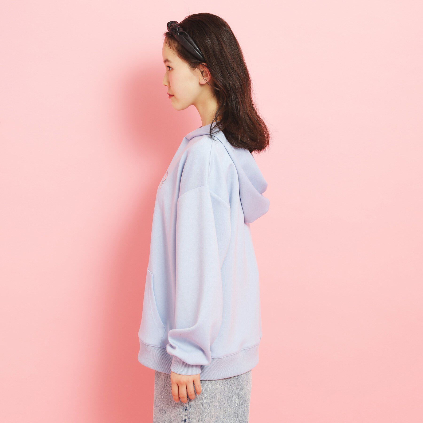 PINK-latte「シルバーワッペンポンチパーカ」|パーカー|