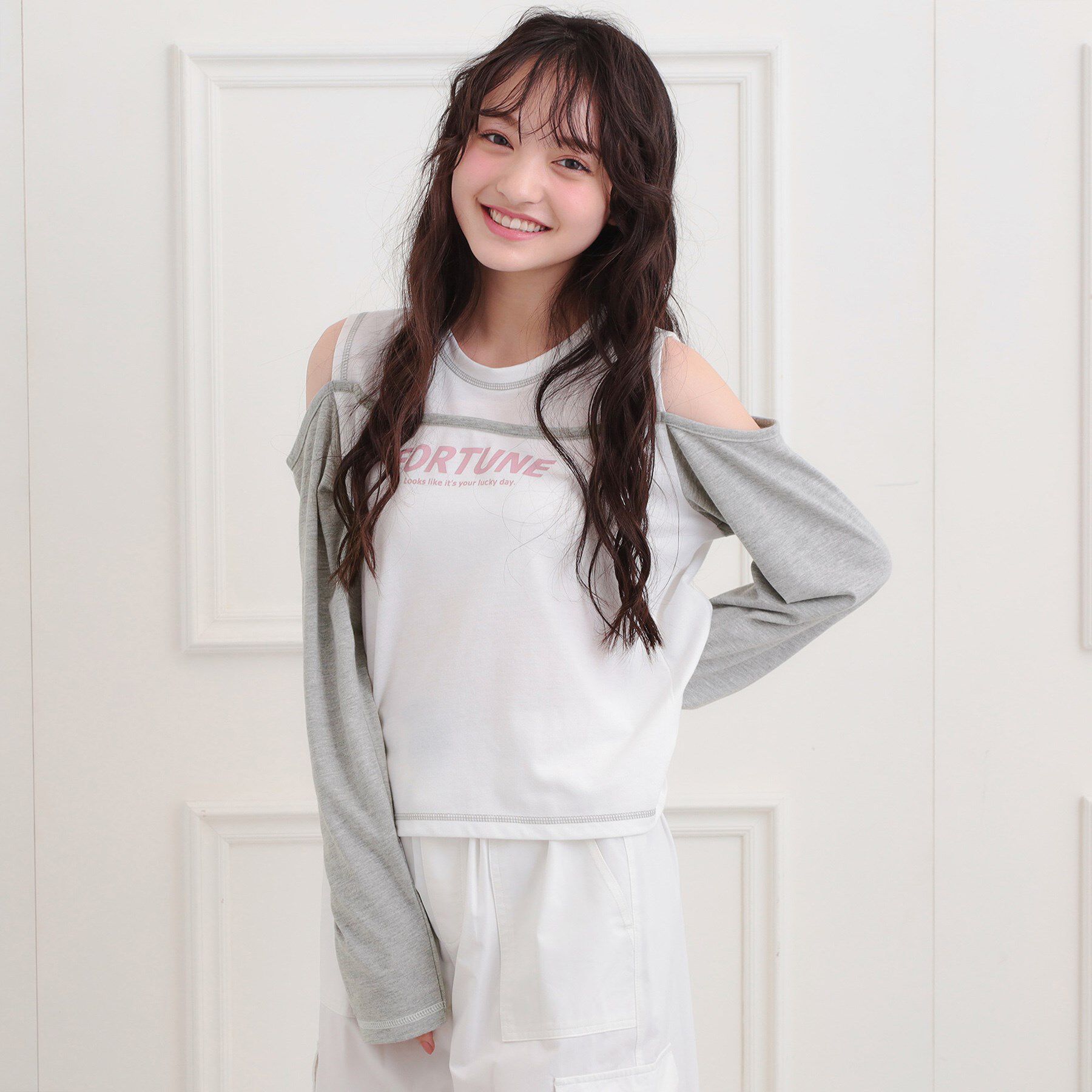 PINK-latte「レイヤード風肩あきロンT」|Tシャツ・カットソー|ライトグレー(011